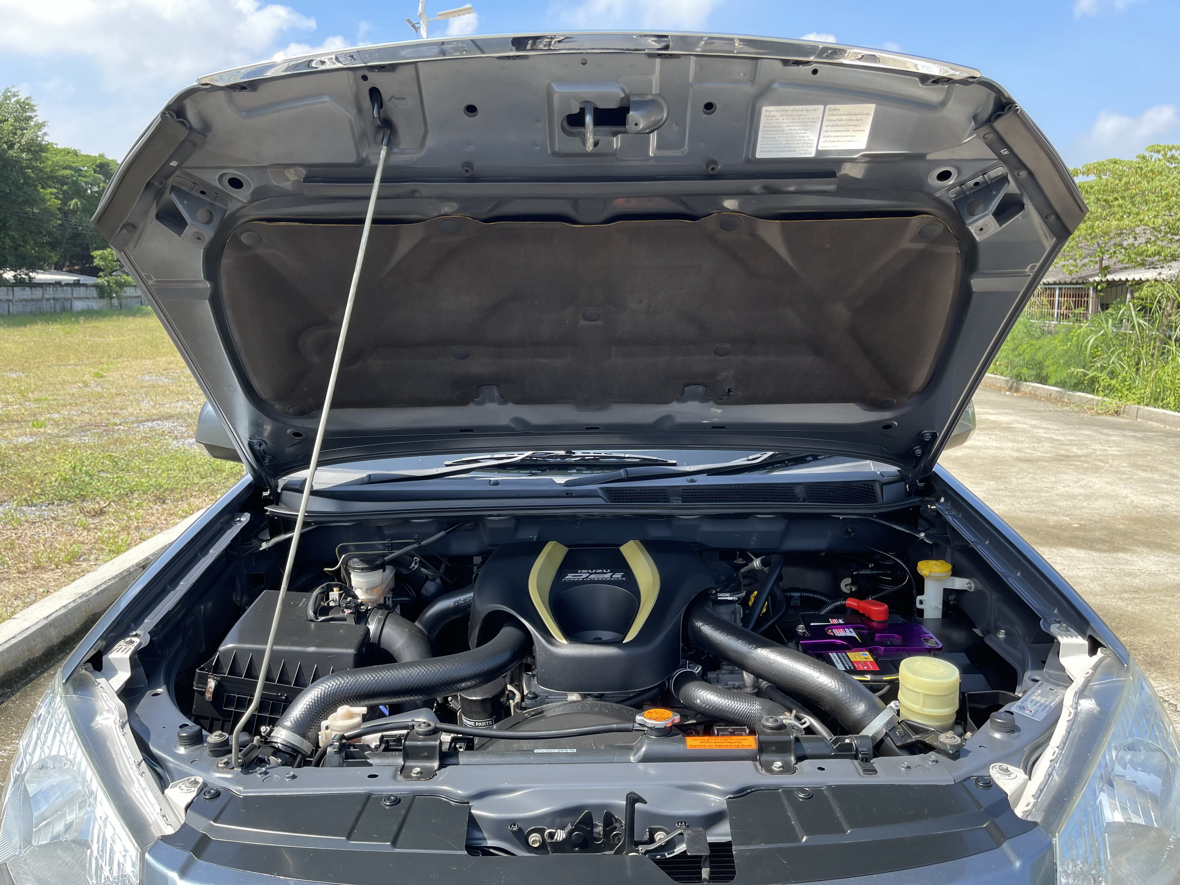 Isuzu Dmax All New 4ประตู 2.5 L 2012 เทา