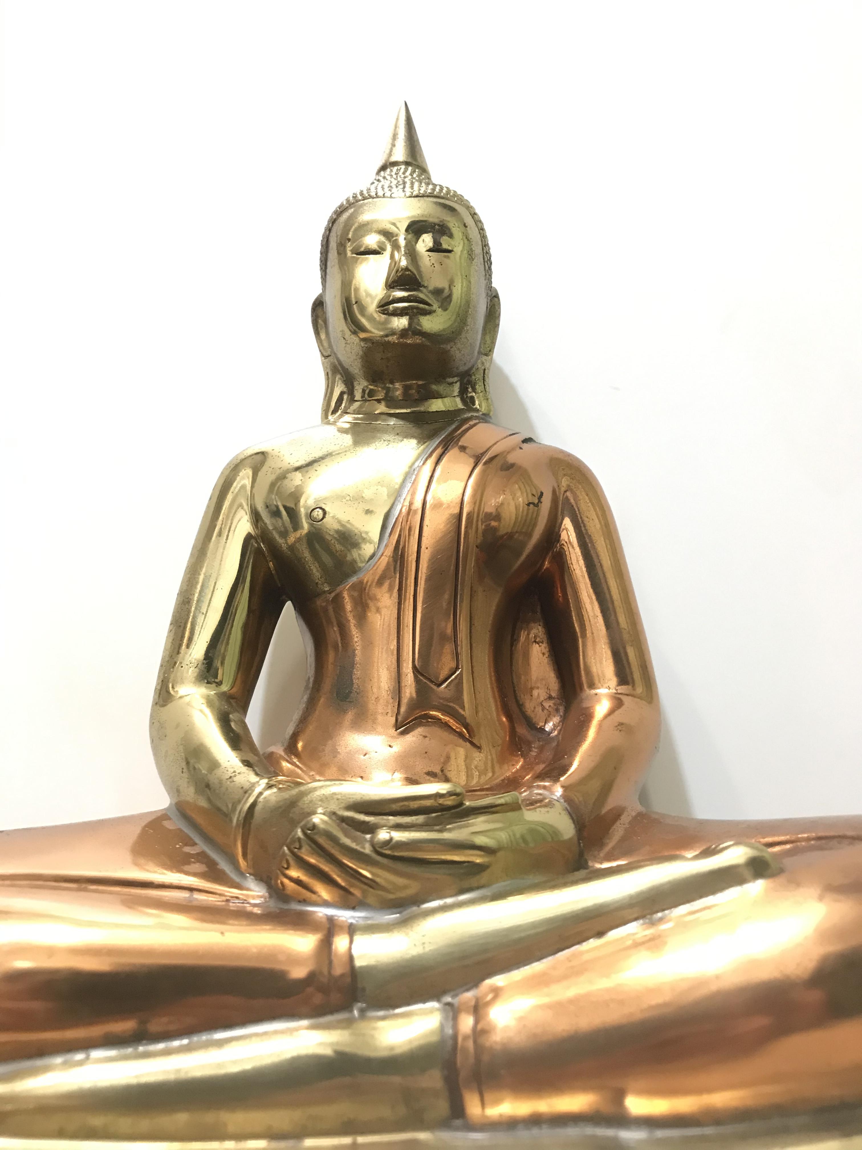 พระบูชาพระพุทธโสธร ภปร. รุ่นย้อนยุค ปี2539 กาญจนาภิเษกครองราชสมบัติครบ 50ปี หน้าตัก9นิ้ว เนื้อสามกษัตริย์ หมายเลข02309