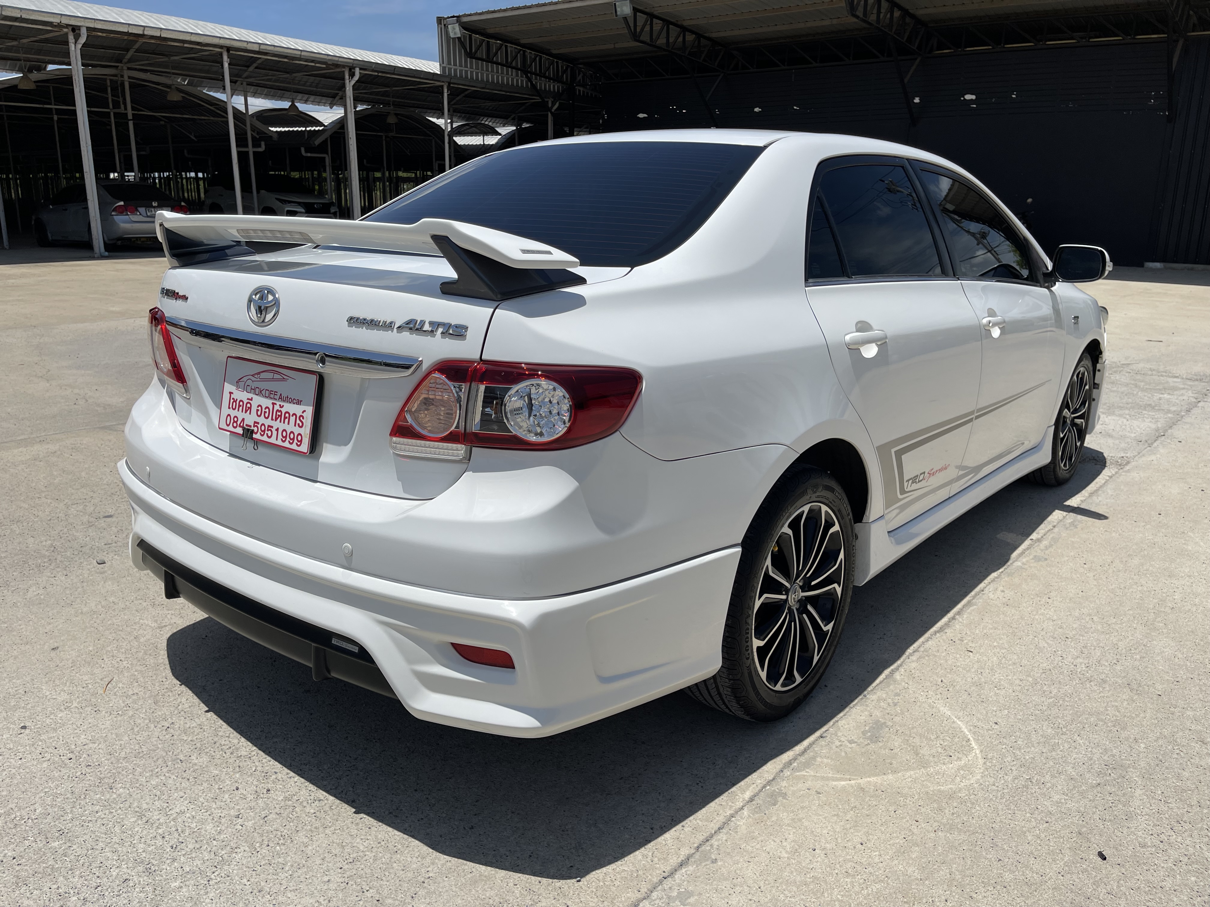 Toyota Altis 1.8 TRD Sportivo Dvd At 2013 ขาว