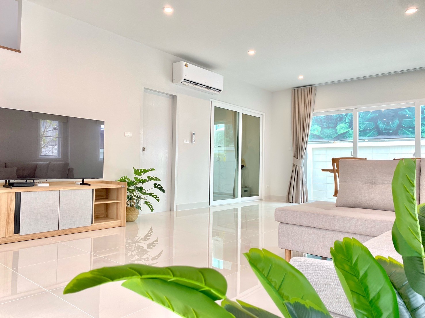 For Rent : Thalang, New Project Phase semi-detached house, 3 bedrooms 3 bathrooms