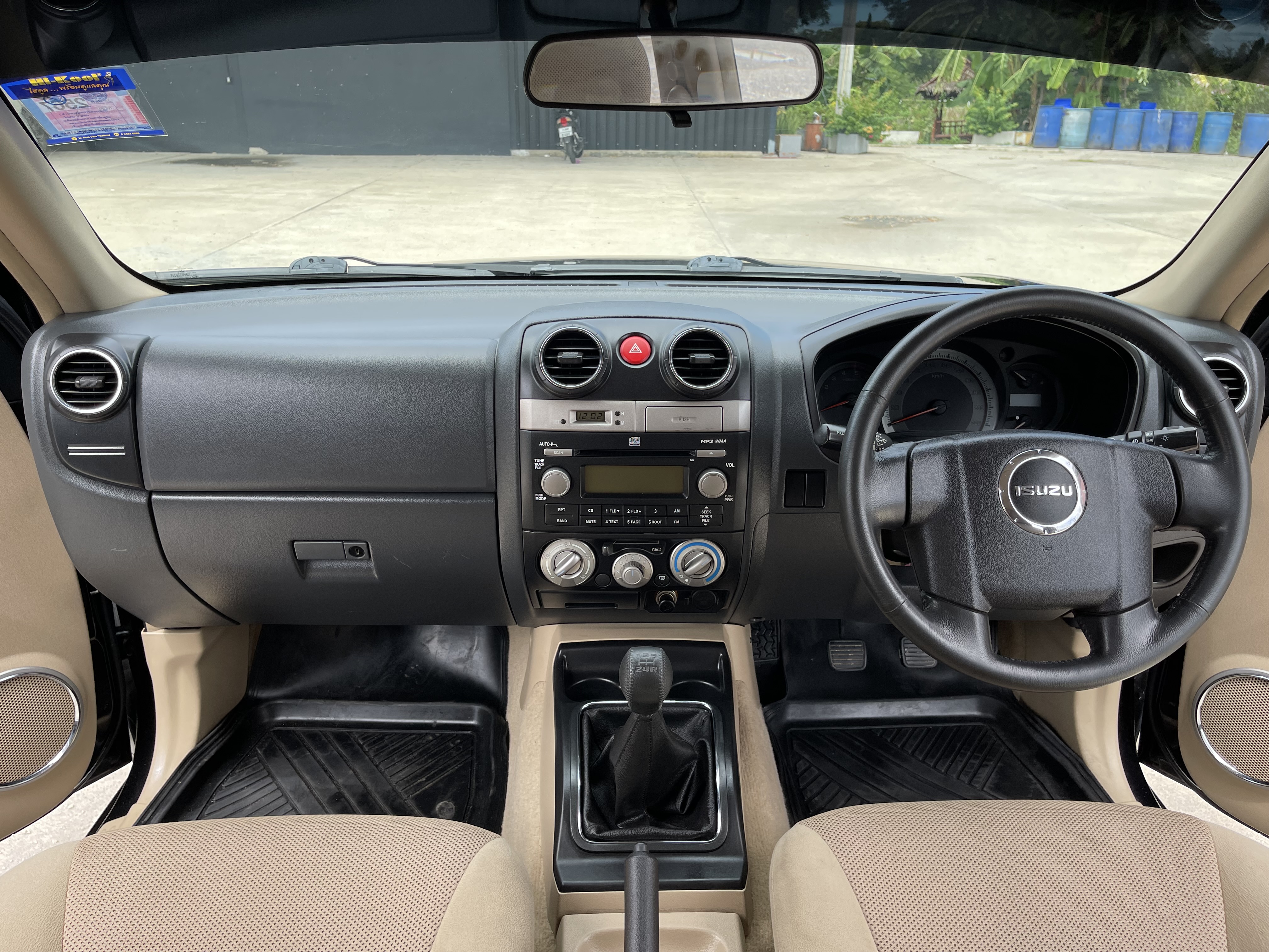 Isuzu Dmax 4ประตู Hilander 2.5 Abs 2011 ดำ