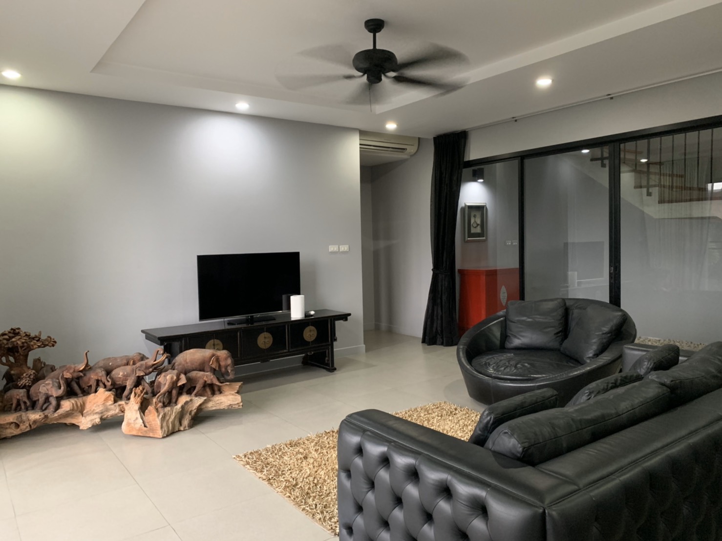 For Rent : Chalong, Private Pool Villa, Modren Style, 4 Bedrooms, Mountain view.