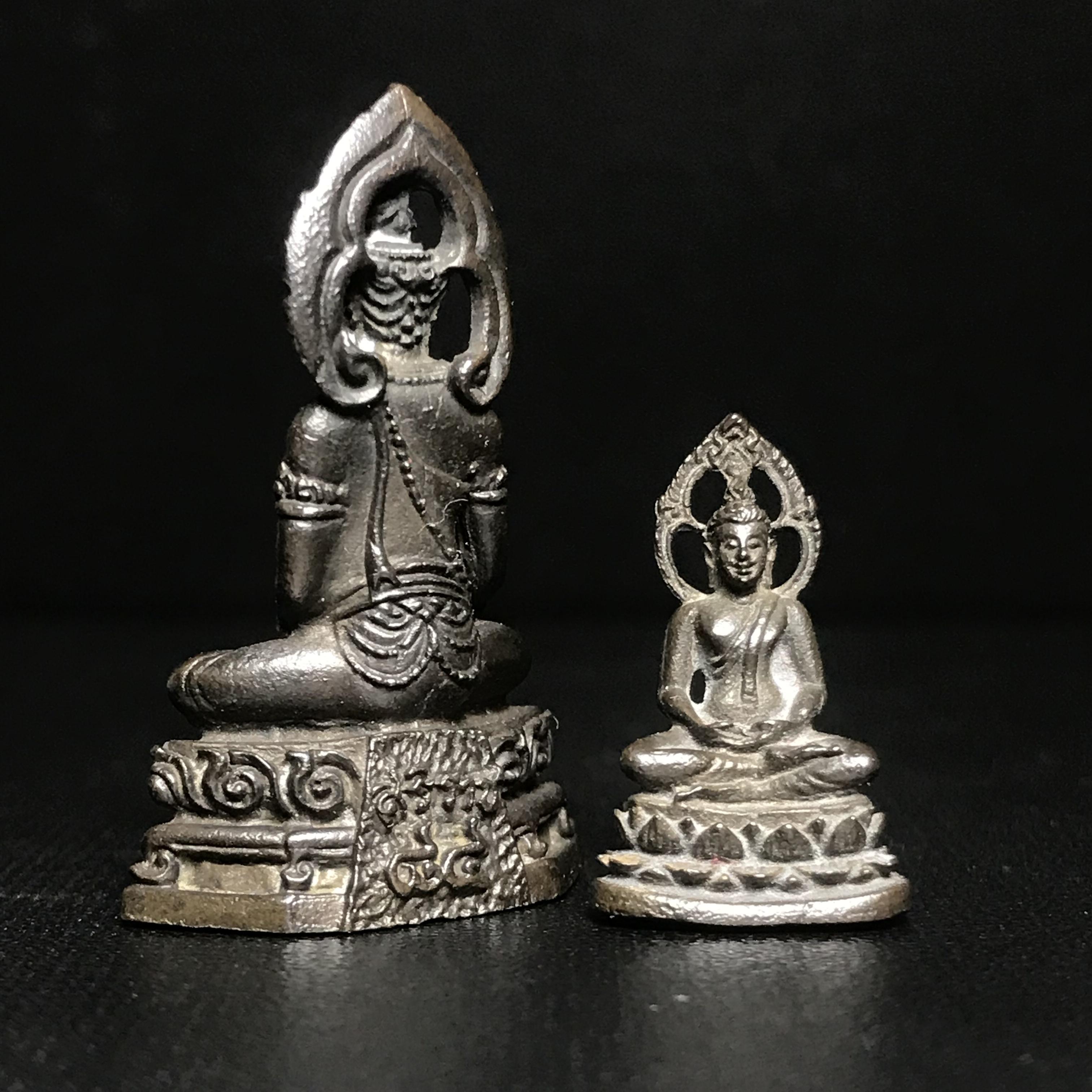 พระกริ่ง-พระชัยวัฒน์ "พุทธศิริราช 84 ปี" โรงพยาบาลศิริราช พ.ศ.2517 เนื้อนวโลหะ(ในหลวง ร.9 เสด็จเททอง)