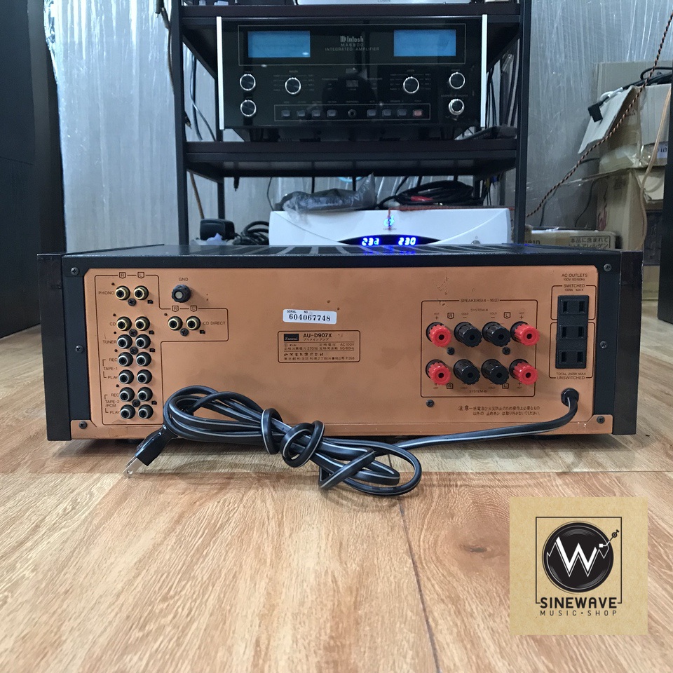 Integrated Amp ยี่ห้อ Sansui รุ่น AU-D907X (Made in Japan)