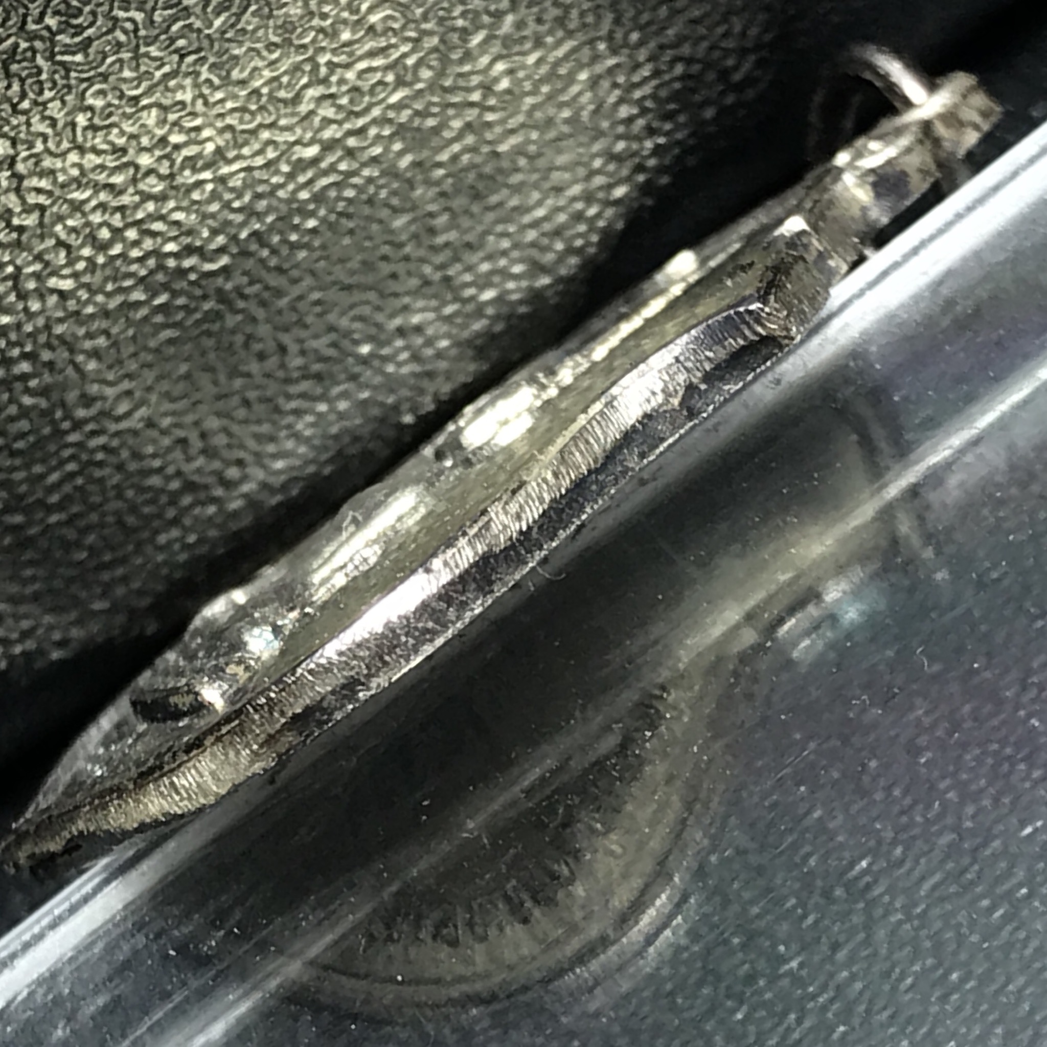 เหรียญพระพุทธชินราช ภปร. กองทัพภาคที่3จัดสร้าง ปี2517 เนื้อเงินกล่องเดิม(หายาก)(ในหลวง ร.9 เสด็จในพิธี)(1ใน2000เหรียญ)