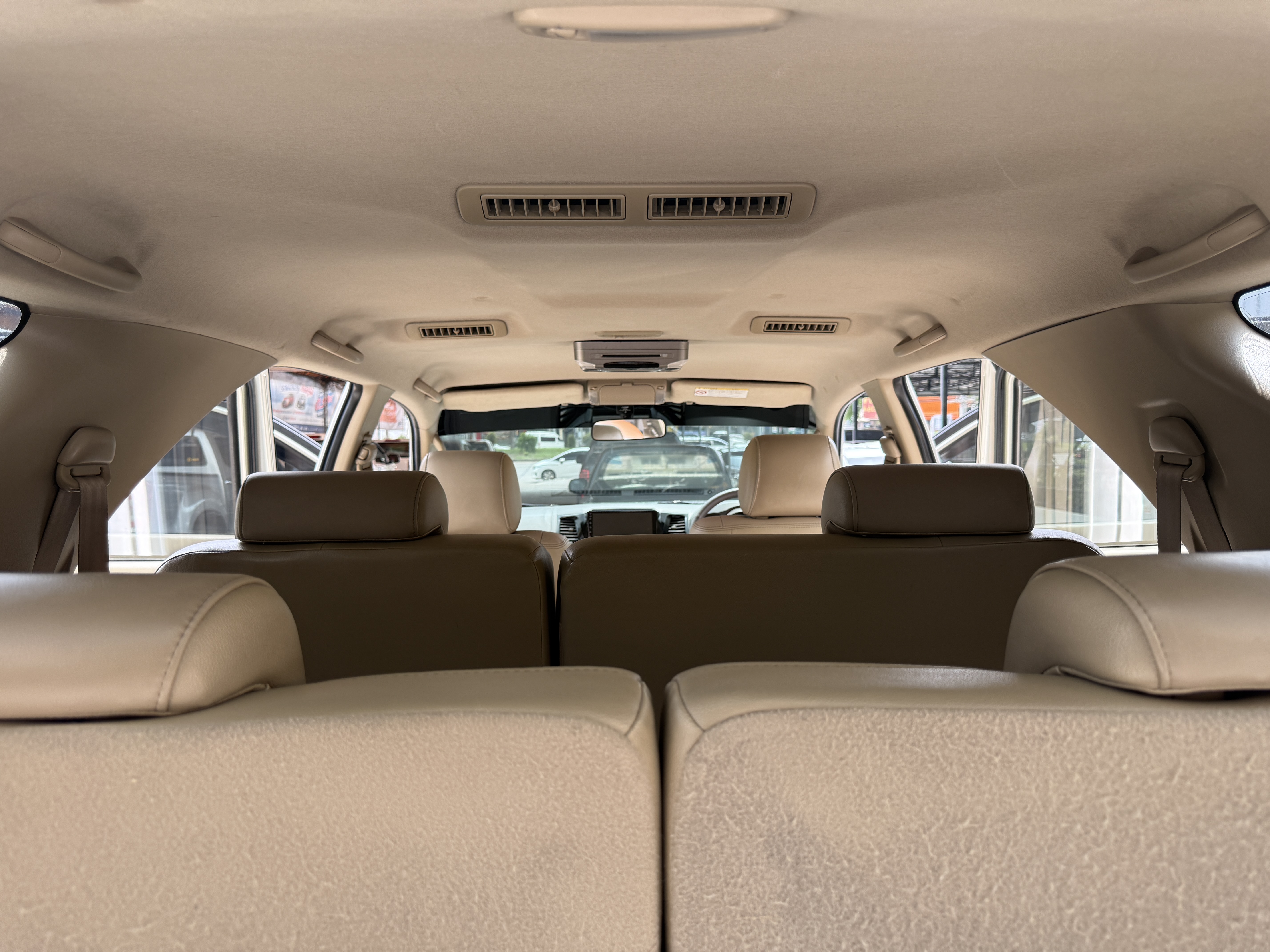 Toyota Fortuner 3.0 V 2WD At 2010 เงิน