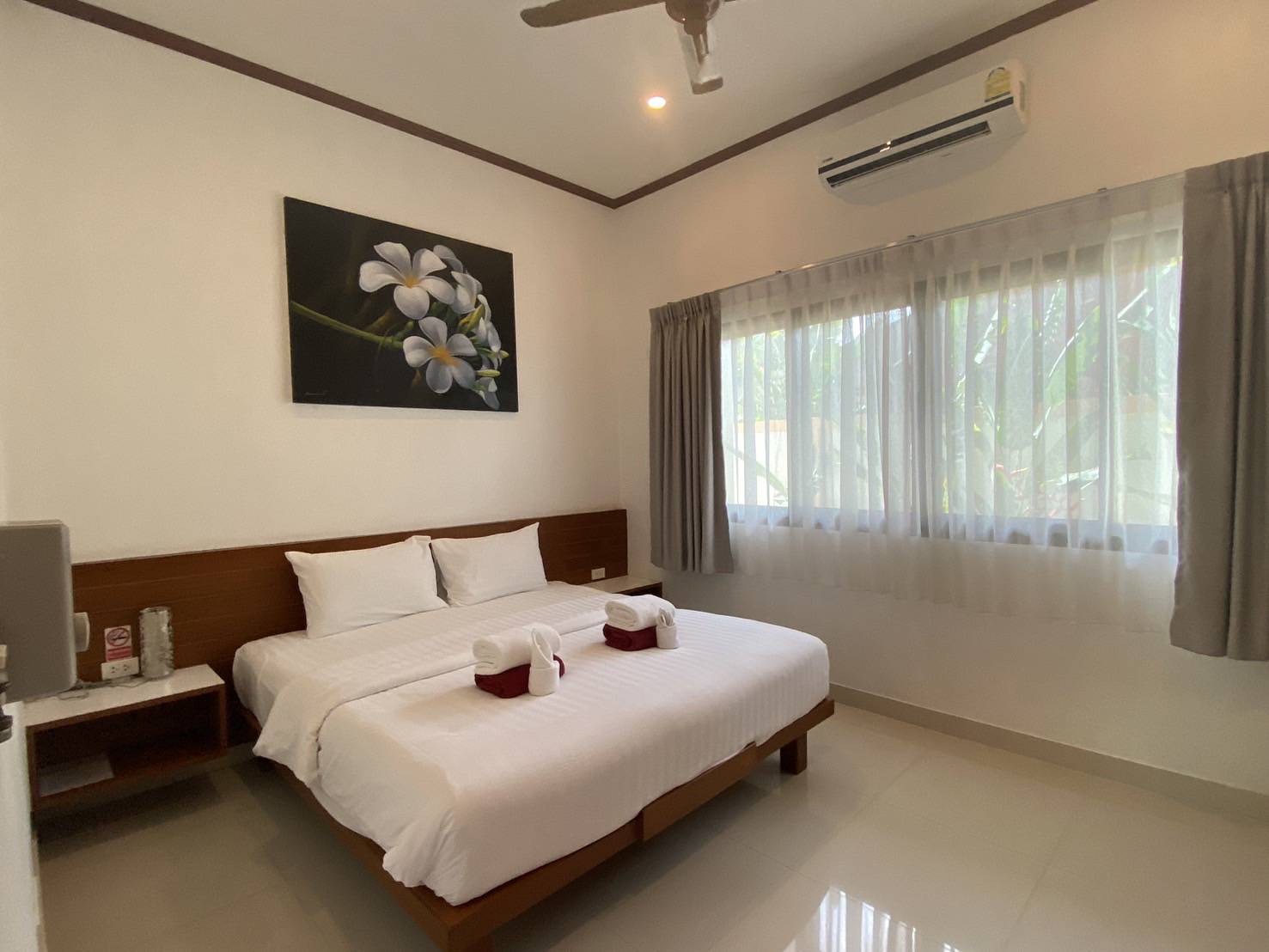 For Rent : Rawai-Saiyuan, Private Pool Villa, 3 bedrooms, 4 bathrooms