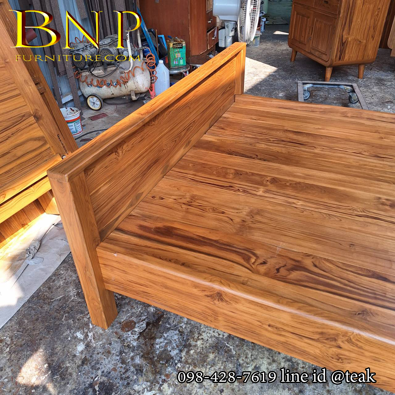 เตียงนอนโมเดิร์น 5 ฟุต รุ่น โฮย่า