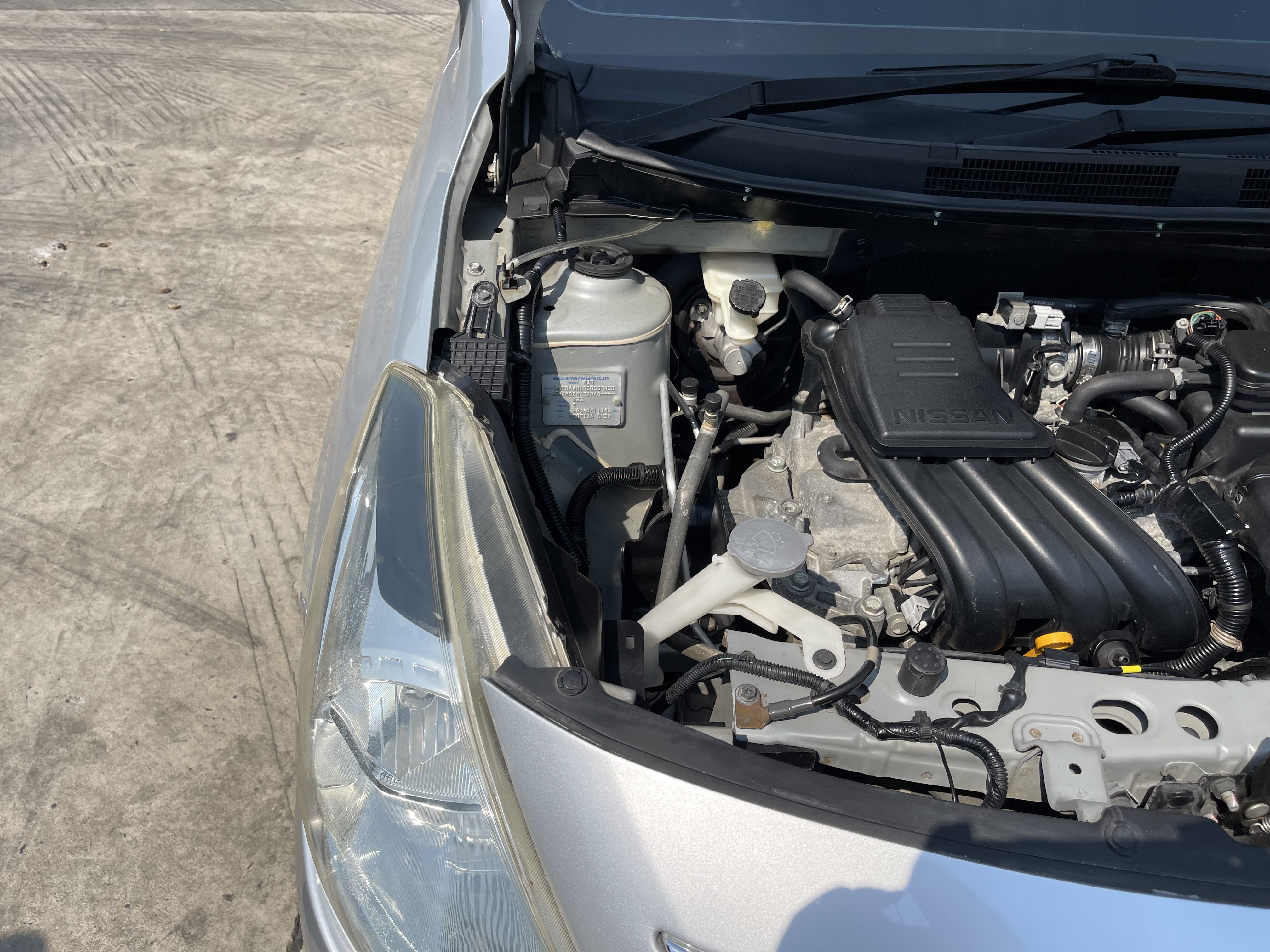 Nissan Almera 1.2 VL At 2014 เงิน