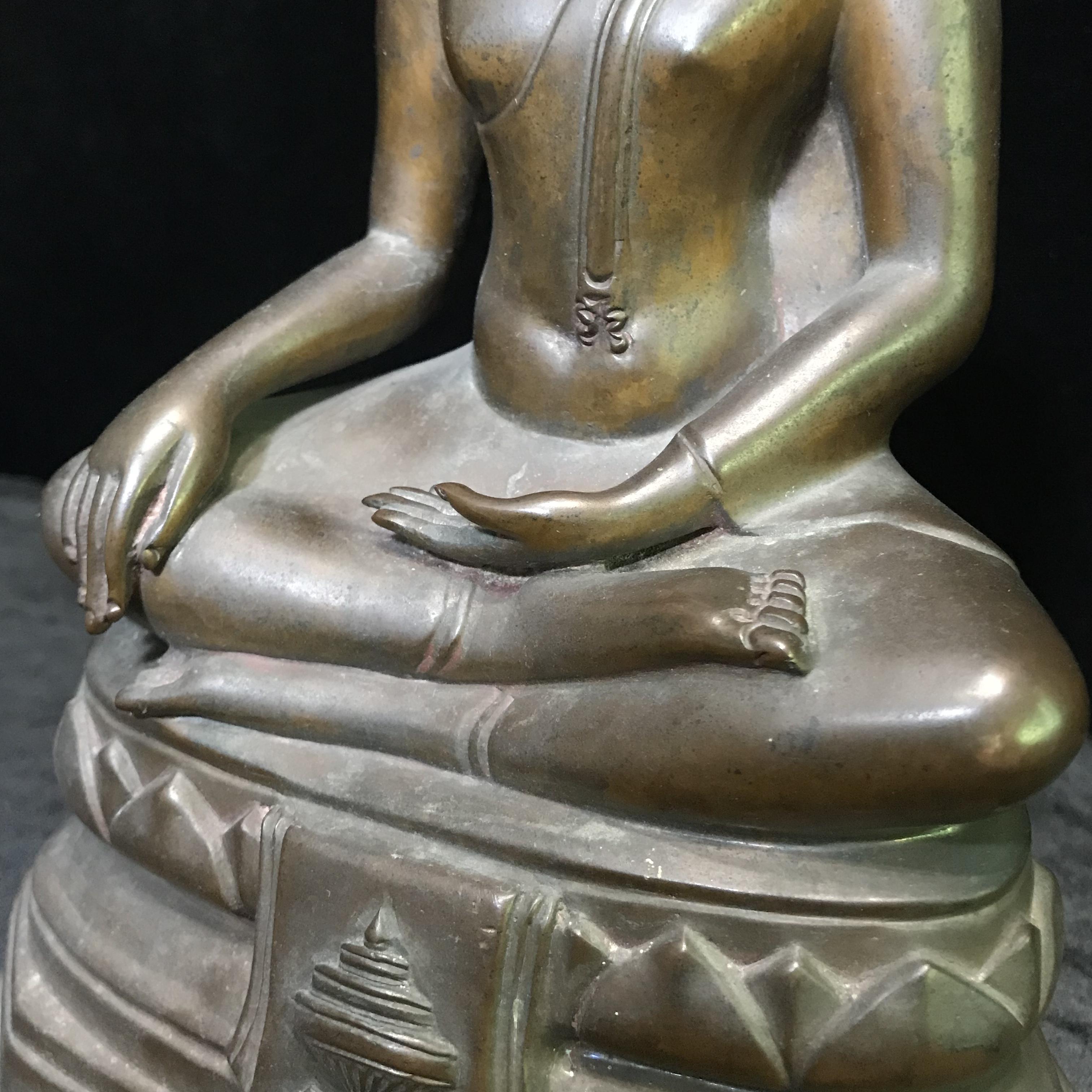 พระพุทธรูปบูชาวชิรมงกุฏ(อักษรย่อ จอุ)วัดมกุฏกษัตริยาราม ปี2511 หน้าตัก 5นิ้ว