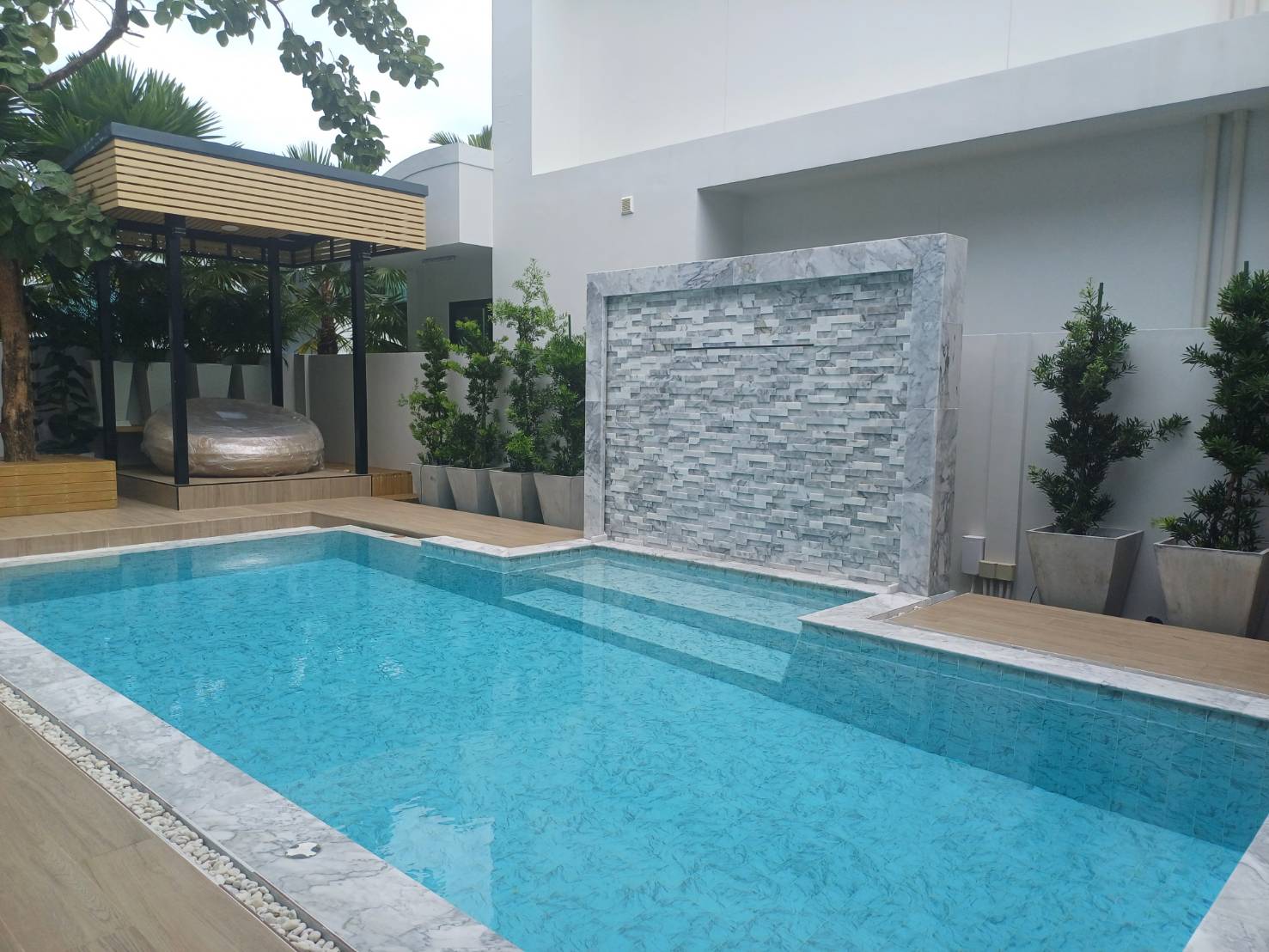 For Rent : Kohkaew, Modern style private pool villa, 4 Bedrooms 4 Bathrooms