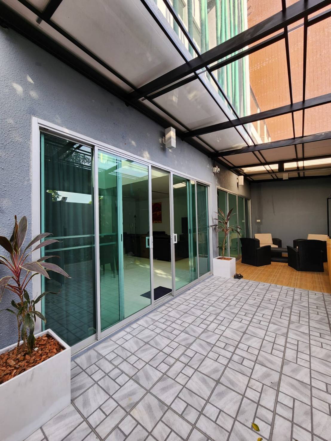 For Rent : Chalong, 3-Story Town House, 3 Bedroom 3 Bathroom