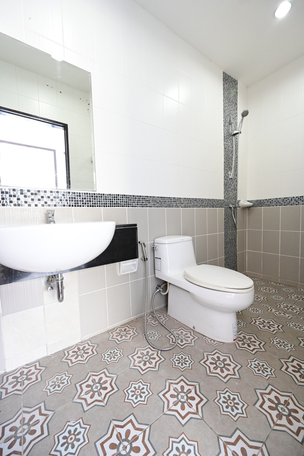 For Sales : One-story semi-detached house near Phuket International Airport, 2 bedrooms 2 bathrooms