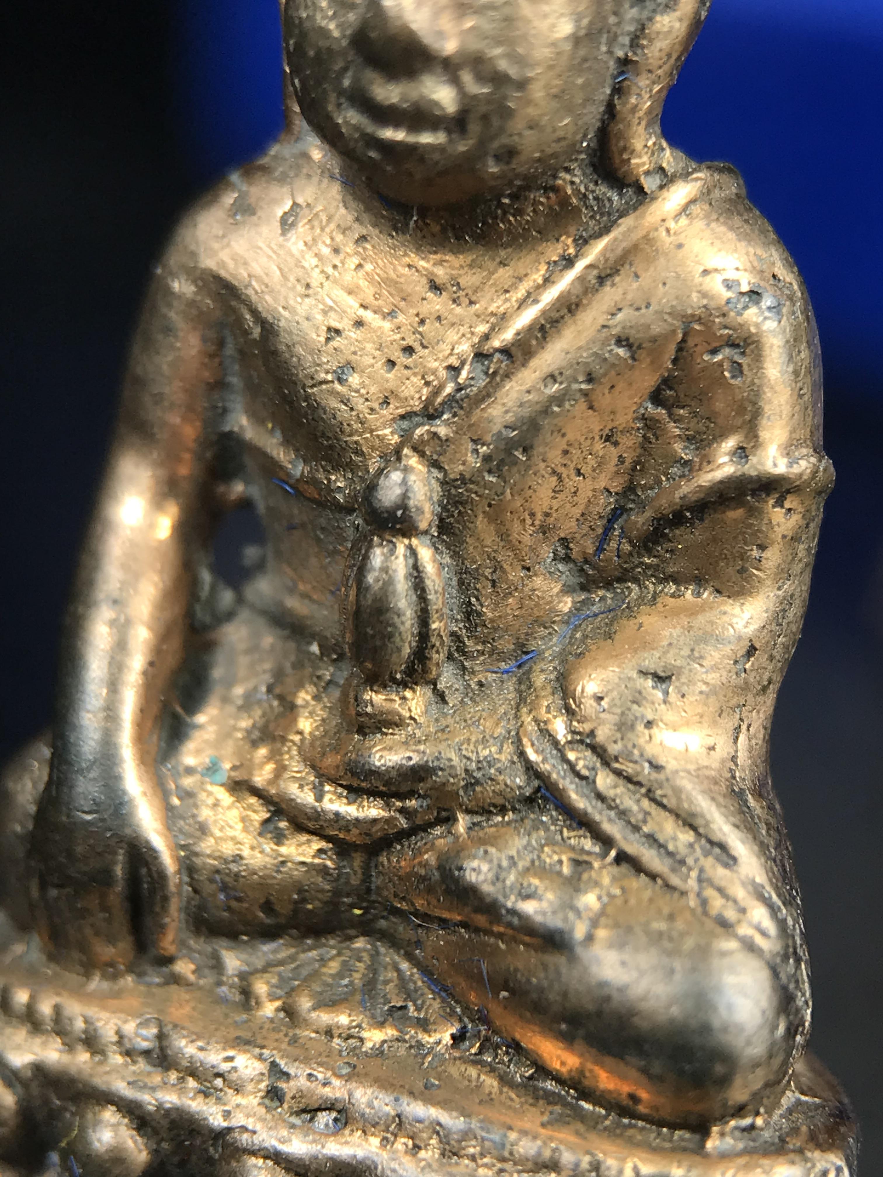 พระกริ่ง-พระชัยวัฒน์ นวราชบพิตร วัดตรีทศเทพ ปี 2530 เนื้อนวโลหะ(1ใน 500 ชุด สุดหายาก)จัดสร้างในวาระพระบาทสมเด็จพระเจ้าอยู่หัวรัชกาลที่ 9 เจริญพระชนมพรรษา 5 รอบนักษัตริย์(ในหลวงรัชกาลที่9เสด็จเททอง) (สภาพสวยครบสมบูรณ์))พิธีใหญ่ รุ่นยอดนิยม