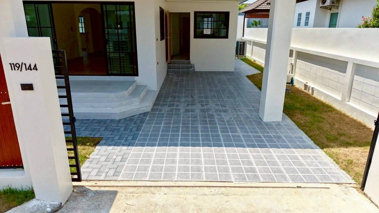 For Sale : Pakhlok, Single-story house, 3 bedrooms 2 bathrooms