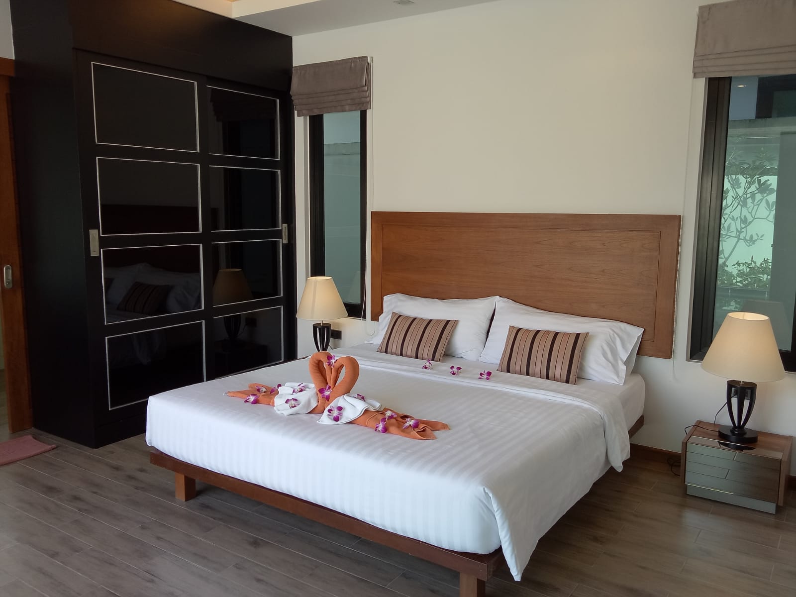 For Rent : Nai Yang, luxury Private Pool Villa, 2 bedrooms 2 bathrooms, Garden View.