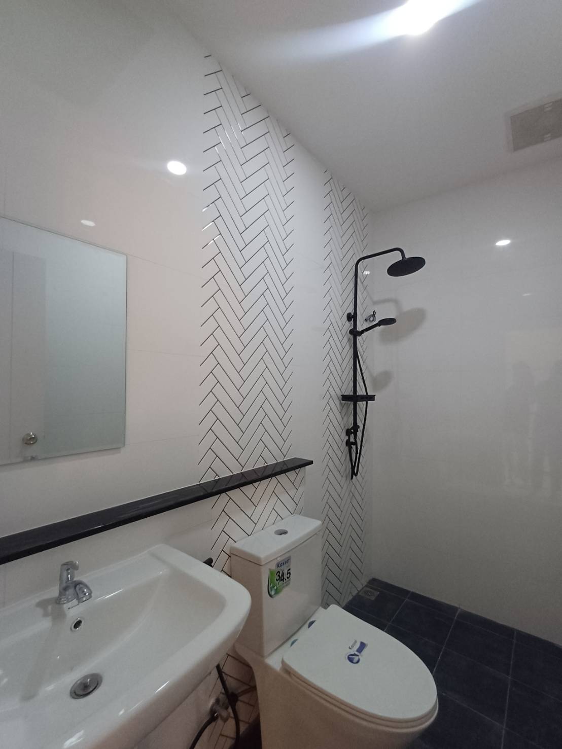 For Sale : Pakhlok, 2-story townhouse Minimal Classic style, 3 bedrooms 3 bathroom