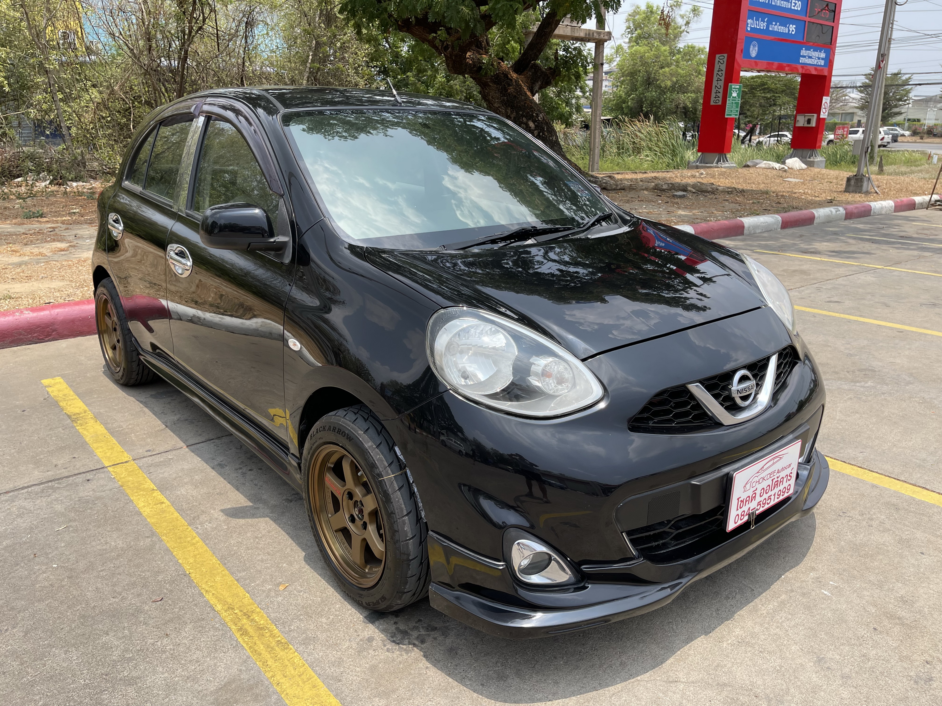 Nissan March 1.2 V At 2013 ดำ