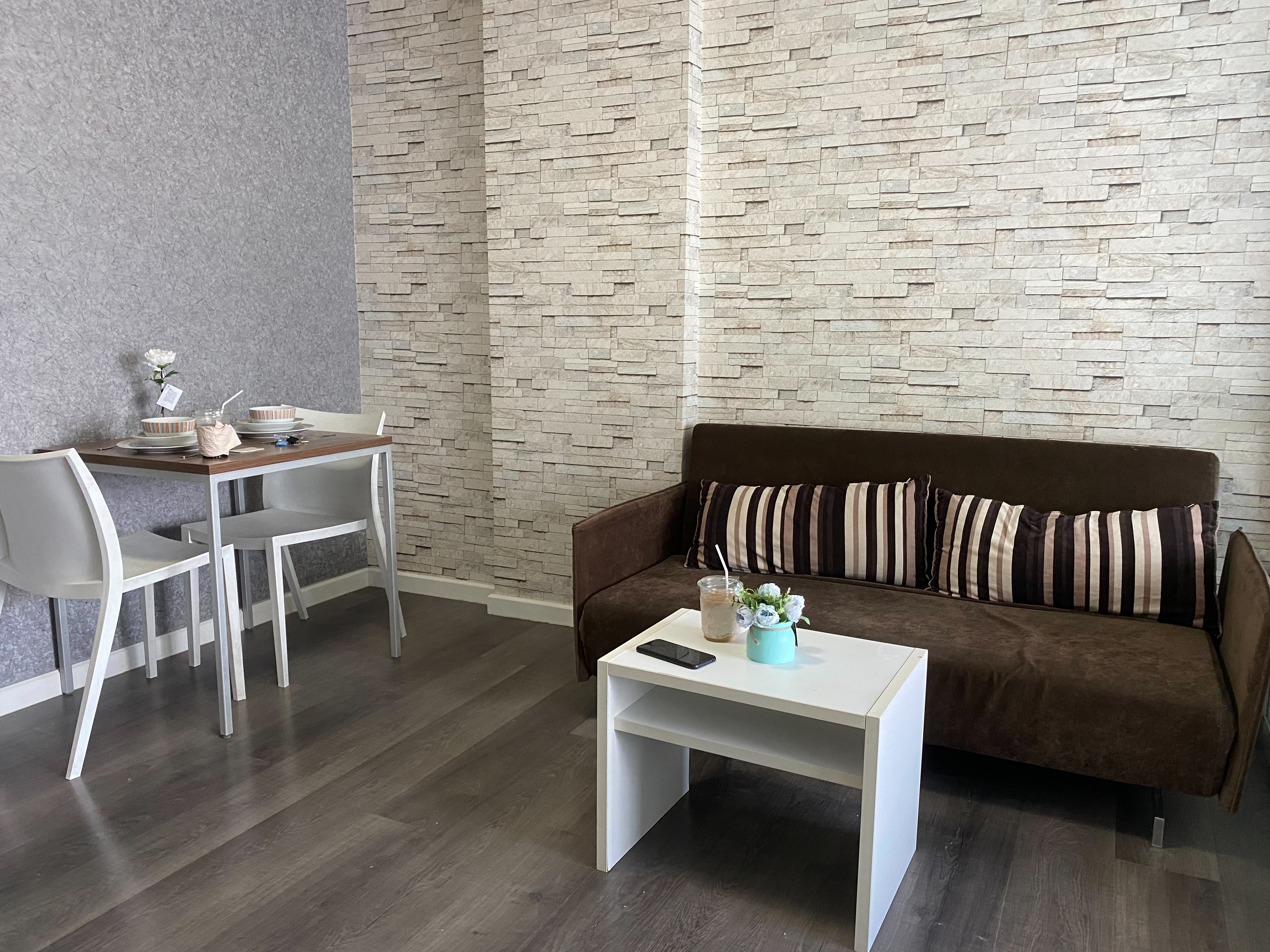 For Rent : Kathu, Dcondo Mine, 1 bedroom 1 bathroom, 5th flr.