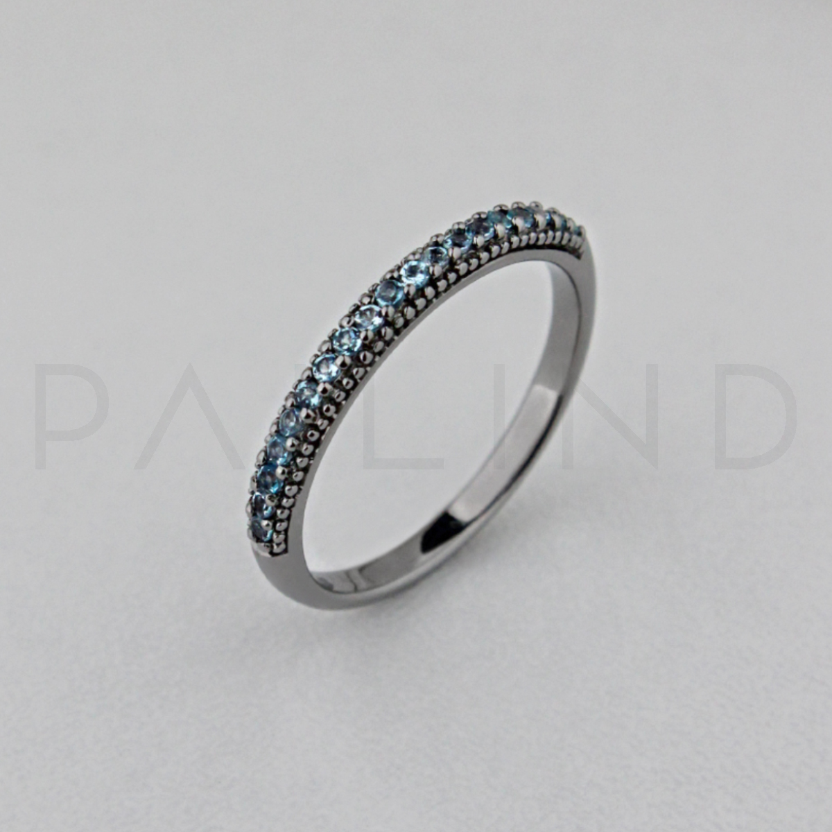 แหวนเงินลงดำประดับพลอย LIGHT SWISS BLUE TOPAZ