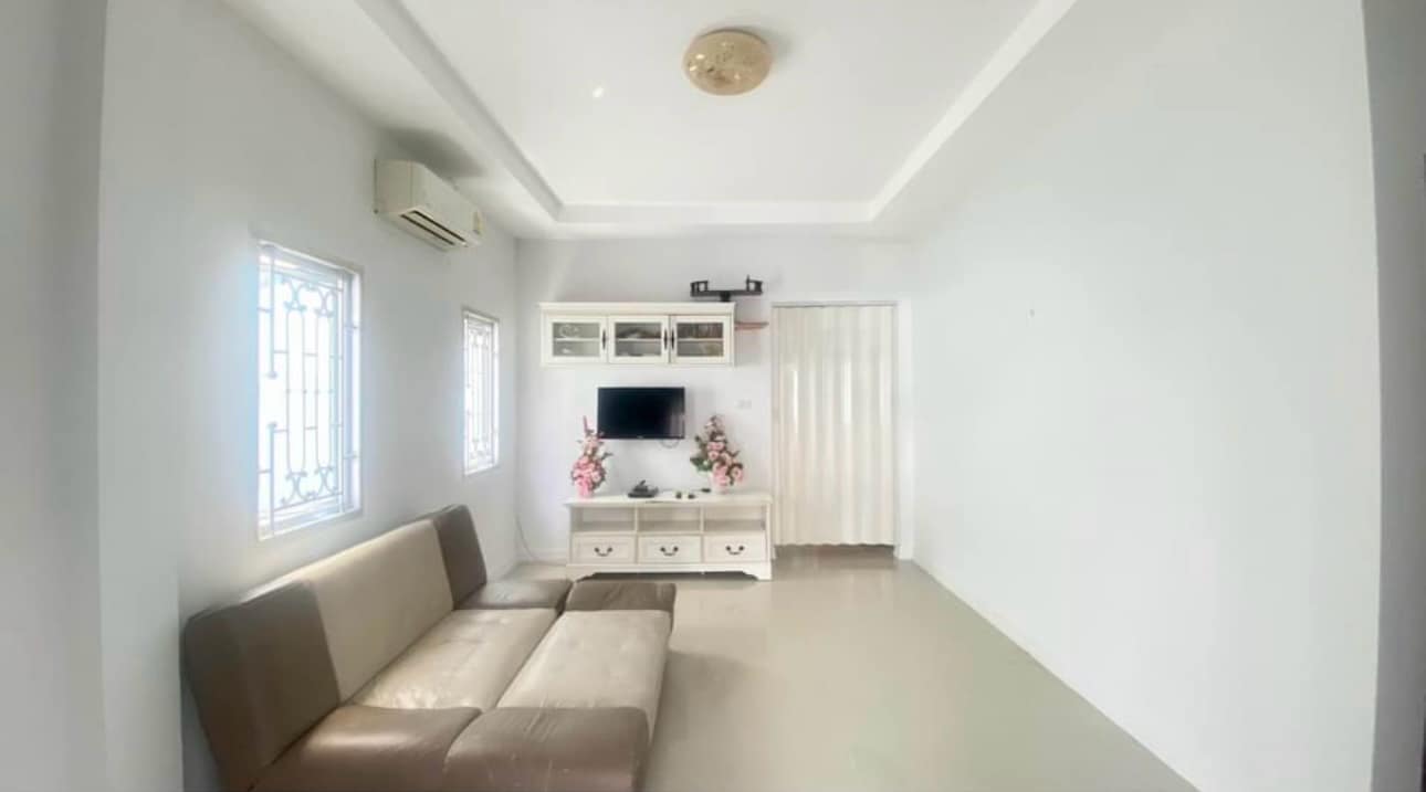 For Rent : Chalong, Land and House 3 bedrooms 2 bathrooms