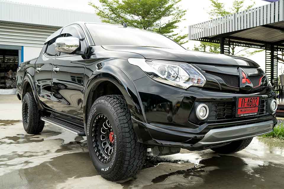 Mitsubishi Triton 2015 body kits by Amotriz