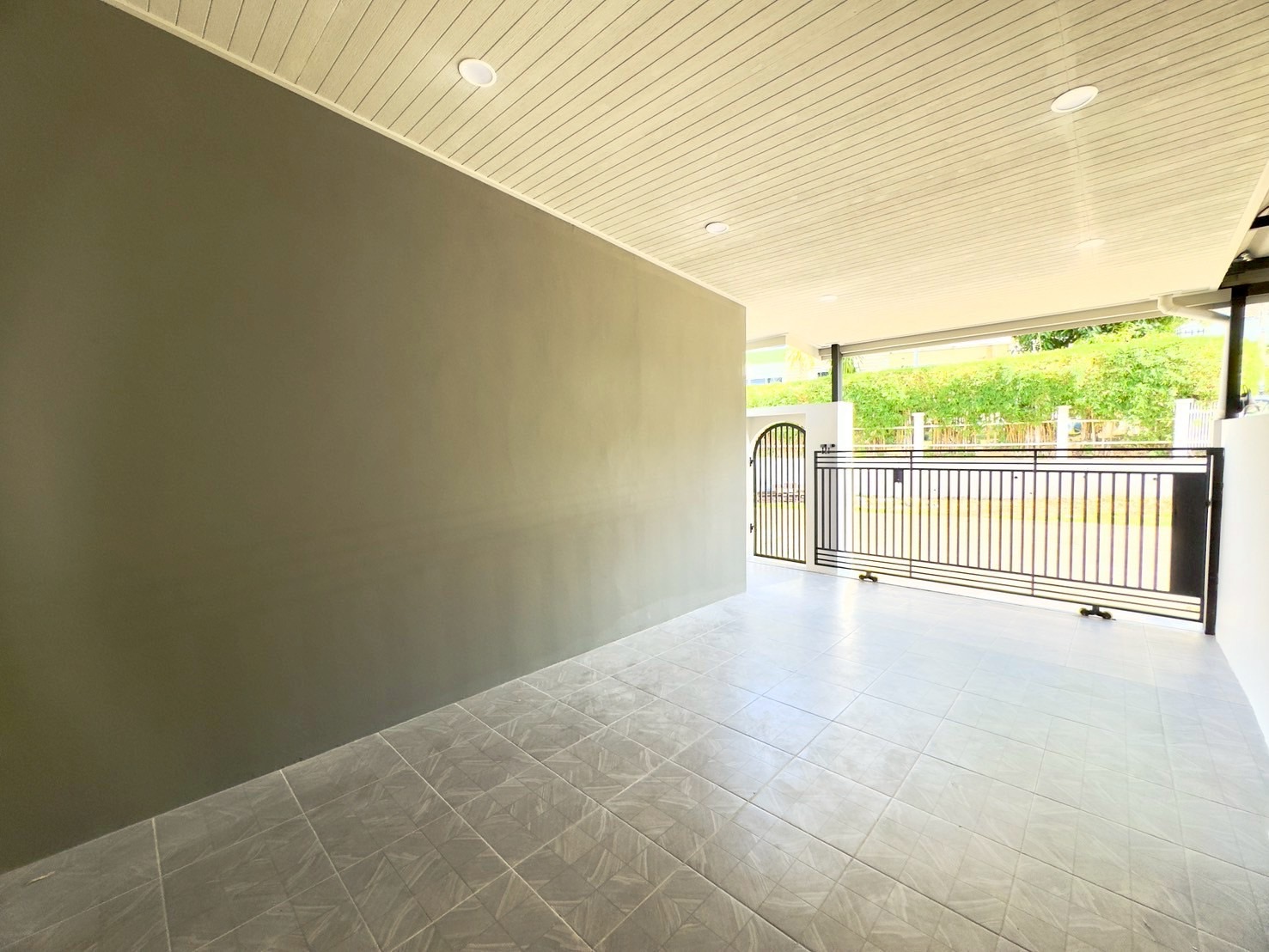 For Sales : Phuket City, 2-story semi-detached house, Muji style, 3 Bedrooms, 2 Bathrooms