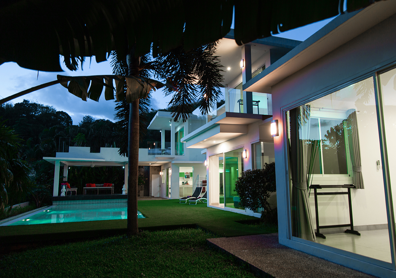 For Sale : Karon Sea view Private Pool Villa 5 bedrooms 5 bathrooms