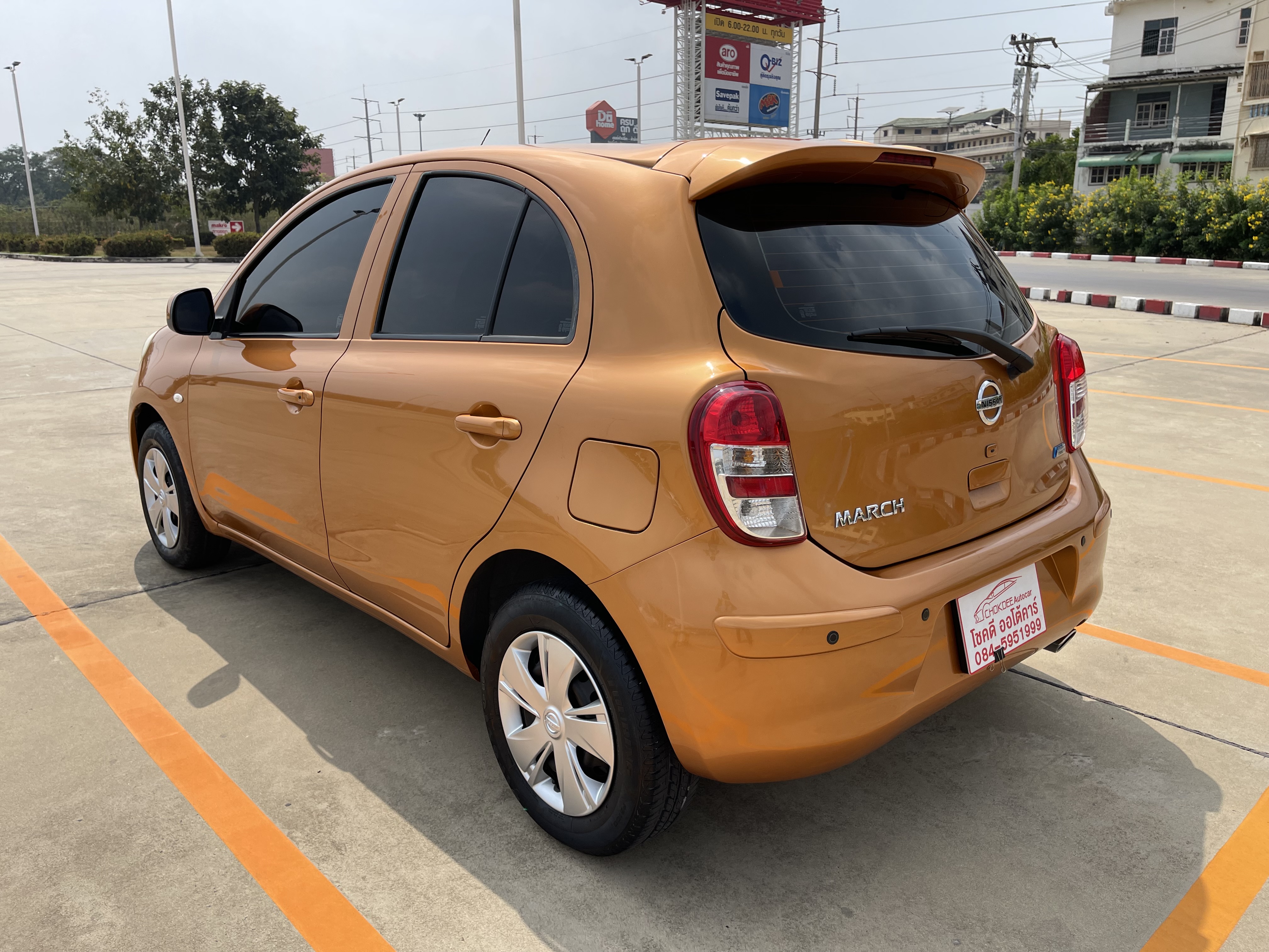 Nissan March 1.2 EL At 2012 ส้ม