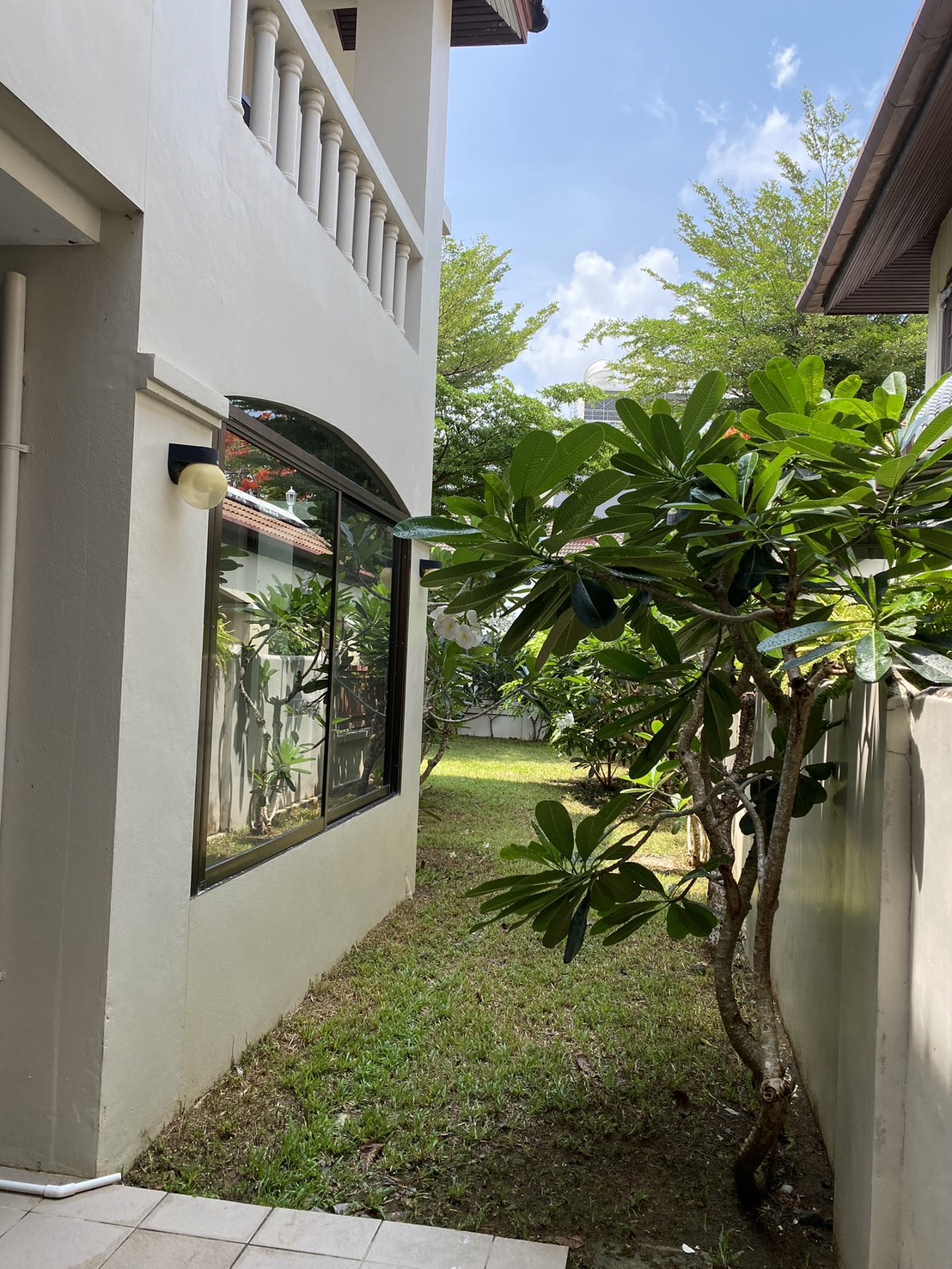 For Rent : Wichit, 2-story detached house, 4 Bedrooms 5 Bathrooms