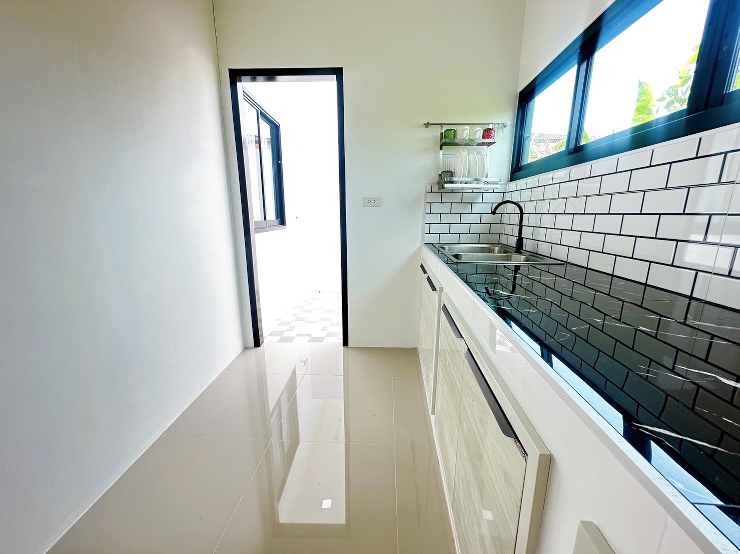 For Sales : Chengtalay, Twin House near Laguna Beach, 2 Bedrooms, 2 Bathrooms