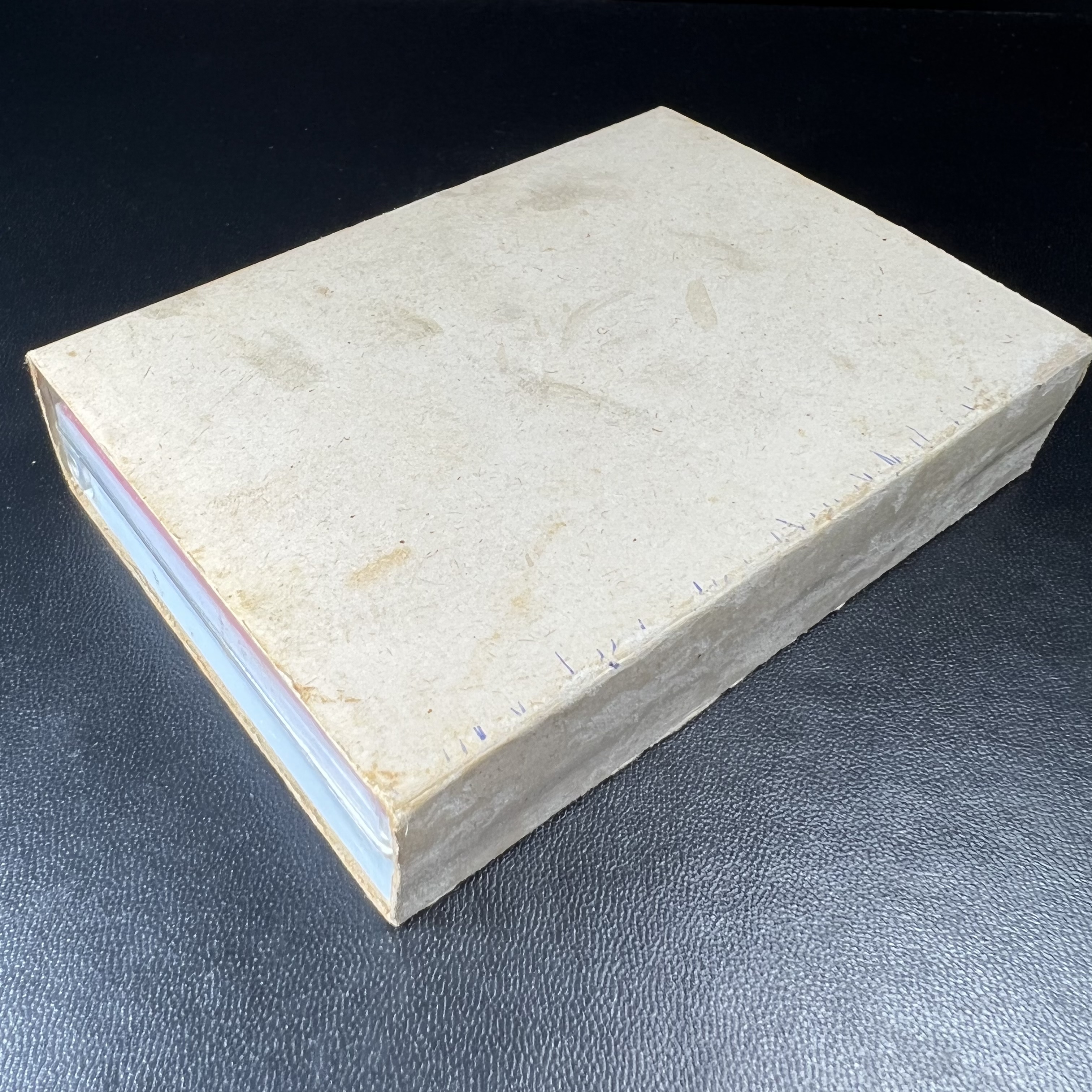 เหรียญพระแก้วมรกตหลัง ภปร. ฉลองกรุงรัตนโกสินทร์ครบ 200 ปี พ.ศ.2525 เนื้อทองแดงกล่องบรรจุเดิมครบ3พิมพ์(บล็อกพระราชศรัธา)(ในหลวงรัชกาลที่9 เสด็จในพิธี)