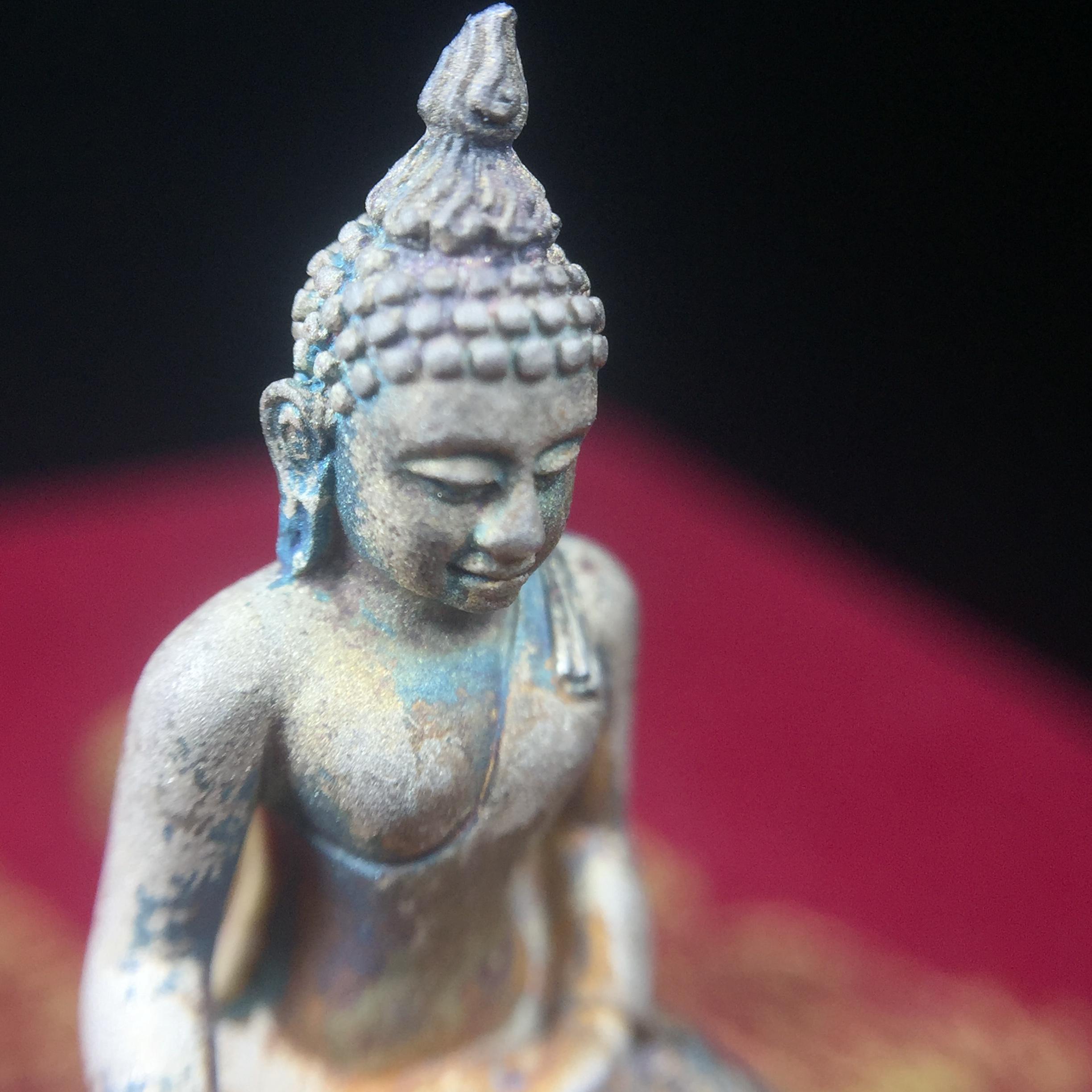 พระกริ่งไพรีพินาศ ตรากาญจนาภิเษก วัดบวรนิเวศวิหาร ที่ระลึกในหลวงรัชกาลที่9 ครองสิริราชสมบัติครบ 50 ปี เนื้อเงิน(สภาพผิวเดิม ขึ้นสีรุ้งธรรมชาติ สวยแบบนิยม)พร้อมกล่องบรรจุเดิม หมายเลข 5493