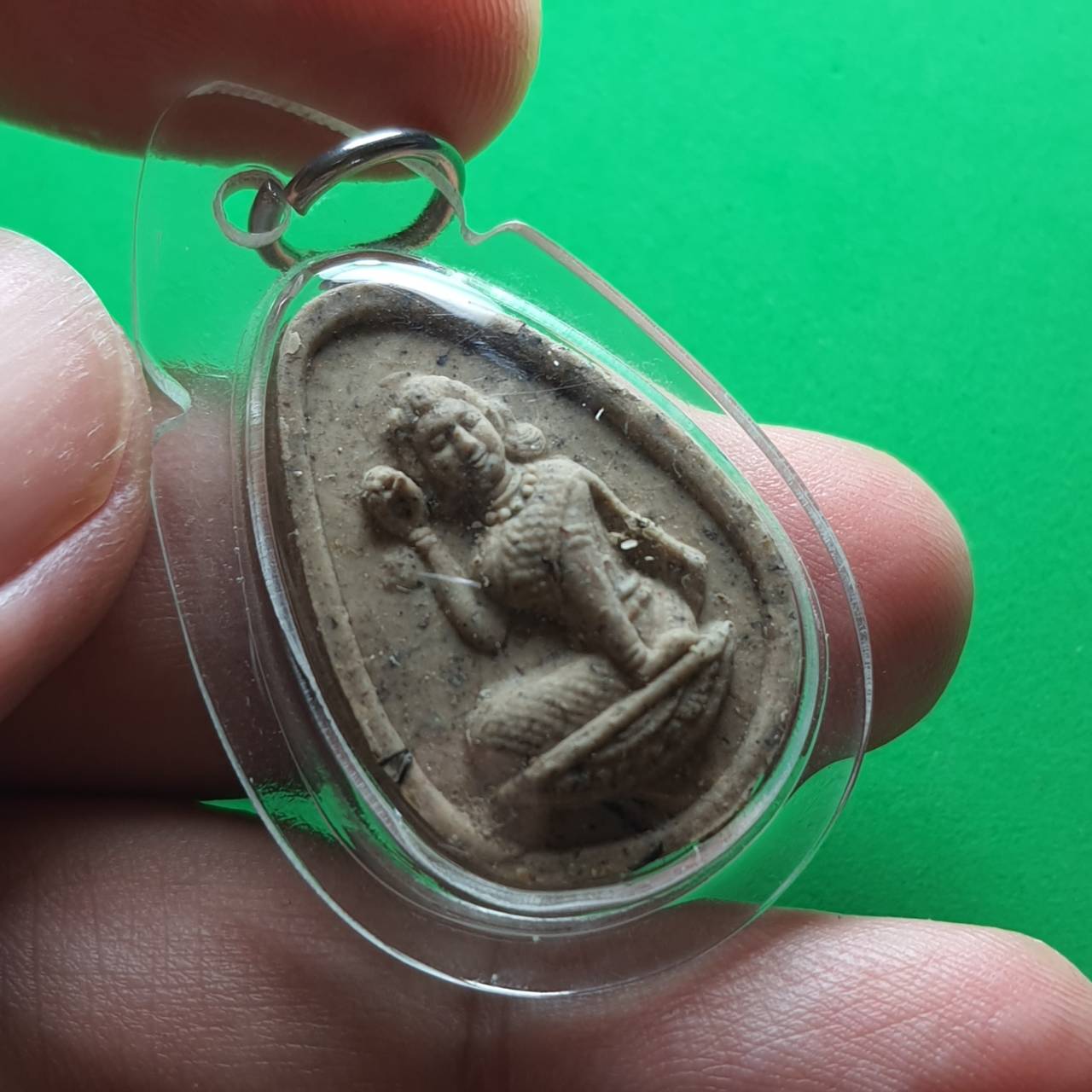 พระเครื่อง นางกวัก เลี่ยมกรอบ รุ่นเสน่ห์แรง ค้าขาย โชคลาภ นางกวัก พระนางกวัก ให้โชคลาภนางกวักค้าขาย พระแท้ นางกวักบูชา นางกวัก โบราณ