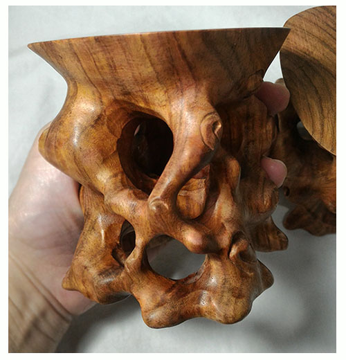 ฐานหรือกี๋ไม้สไตล์จีน ทรงรากไม้ อันละ