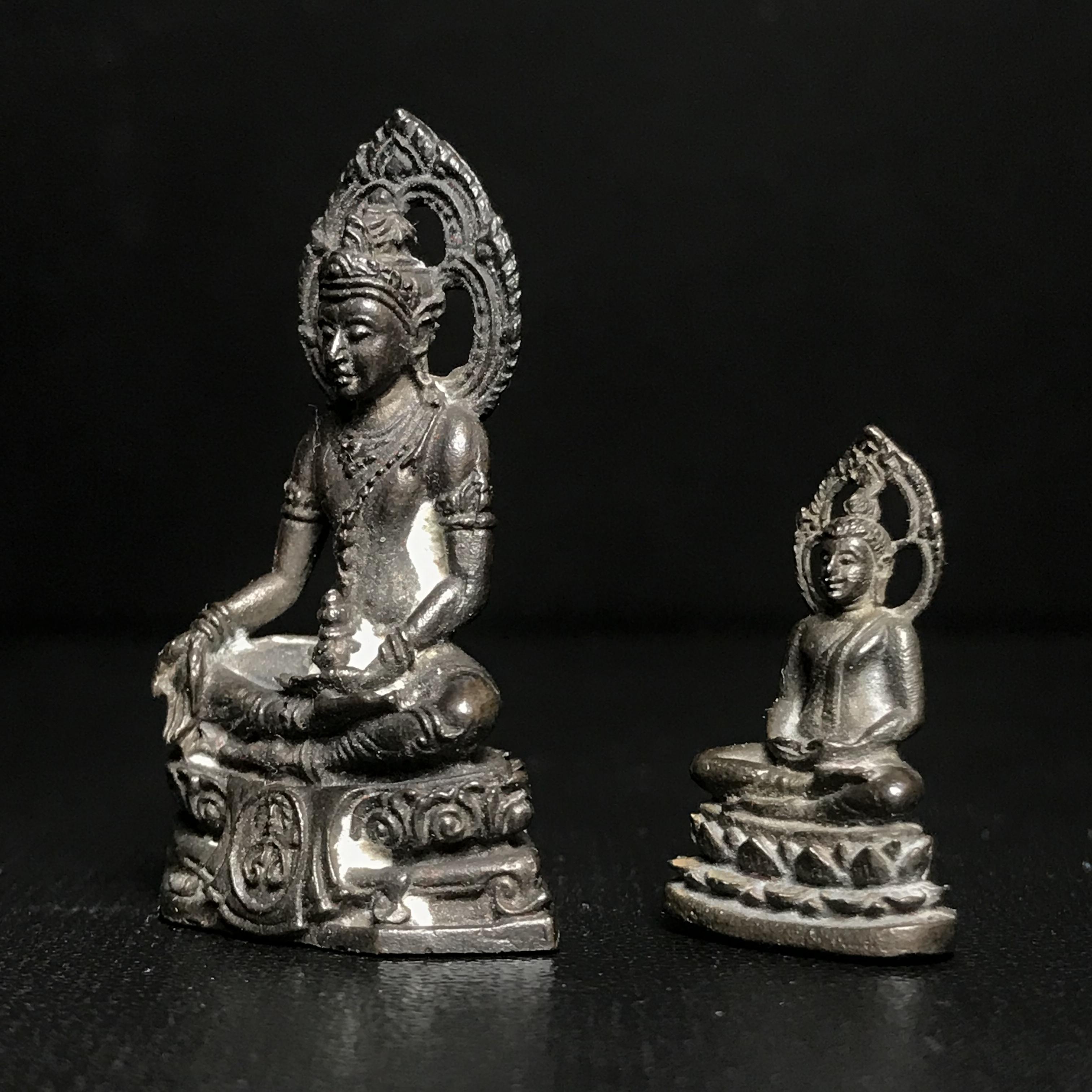 พระกริ่ง-พระชัยวัฒน์ "พุทธศิริราช 84 ปี" โรงพยาบาลศิริราช พ.ศ.2517 เนื้อนวโลหะ(ในหลวง ร.9 เสด็จเททอง)