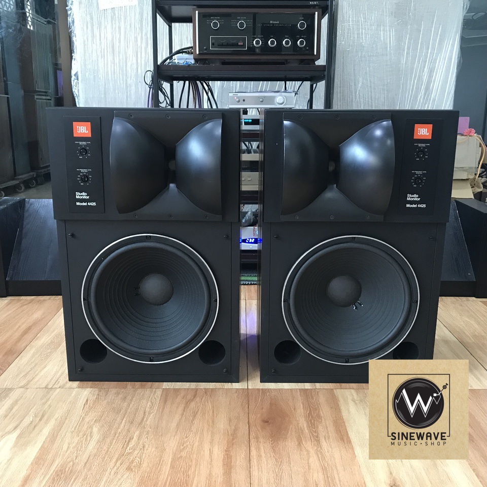 ลำโพง ยี่ห้อ JBL รุ่น 4425 (Made in USA)
