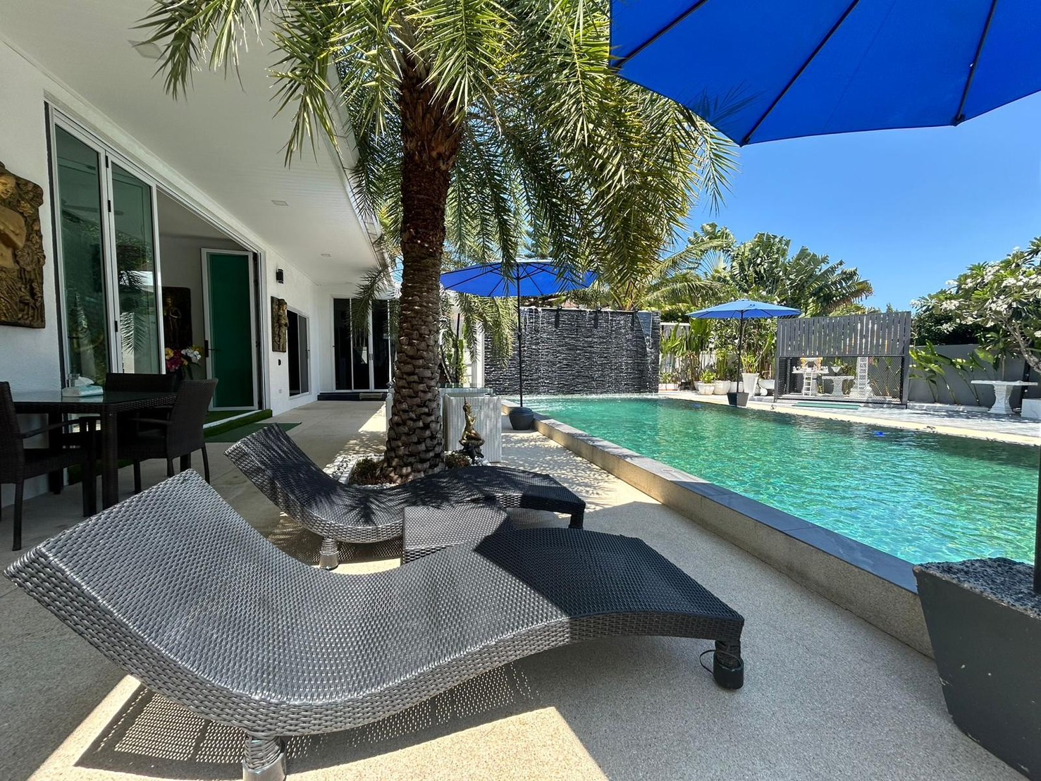 For Rent : Naiharn, Private Pool Villa, 3 bedrooms 3 bathrooms