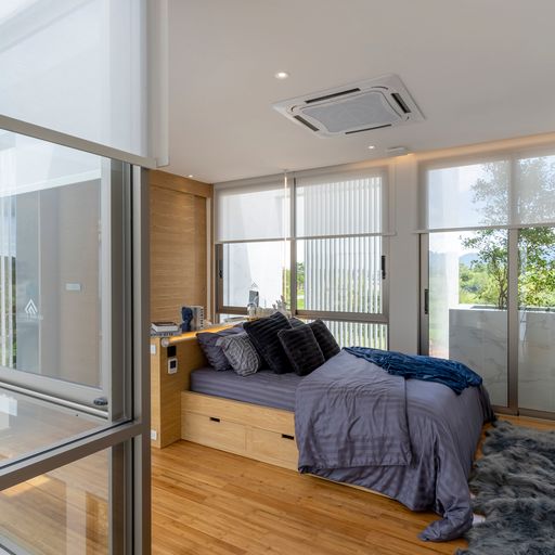 For Sales : Cherngtalay, 3-Storey Private Pool Villa @soi Pasak 8, 3 Bedrooms, 3 Ensuite bathrooms