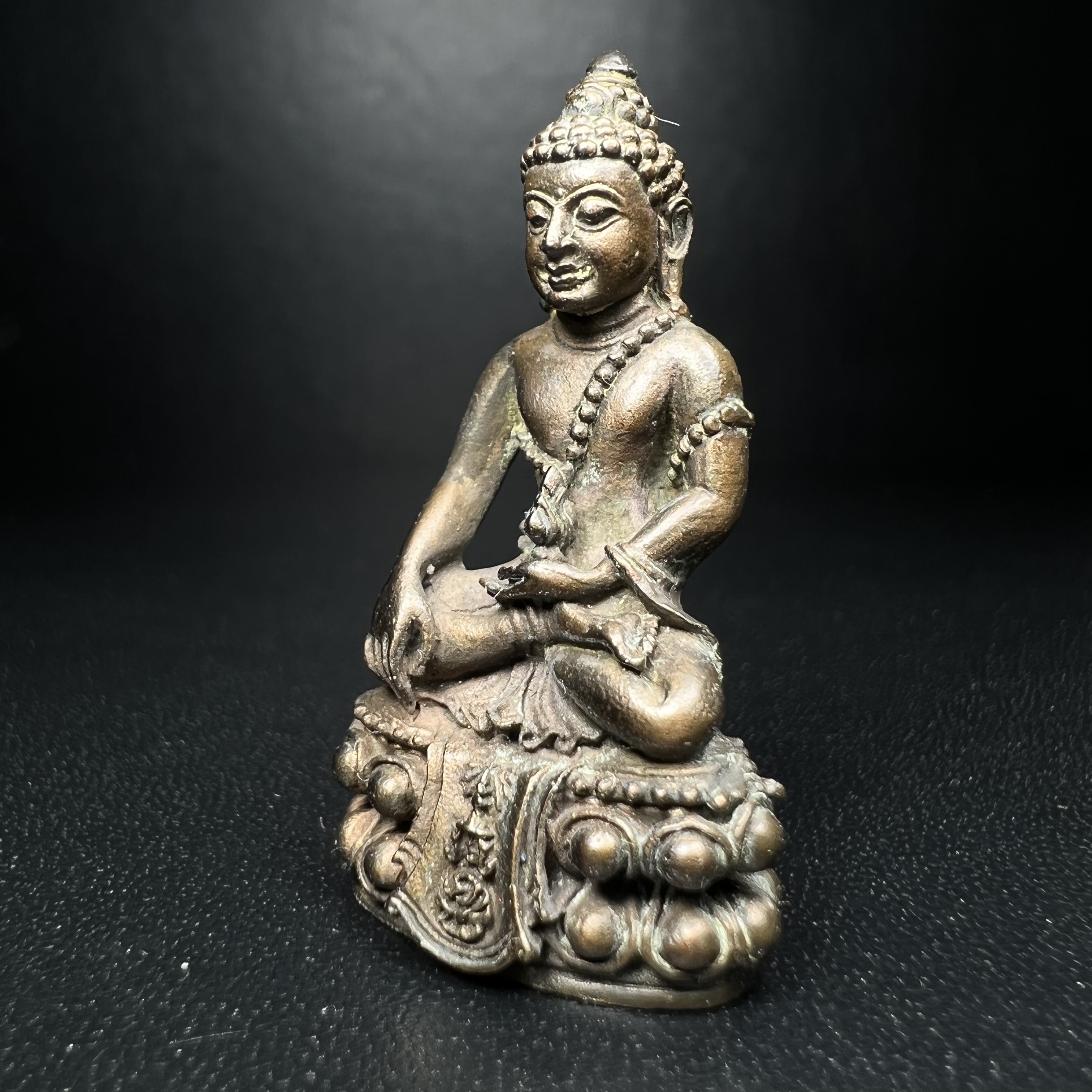 พระกริ่งศิรากาศ ภปร.(วัตถุมงคล"คุ้มเกล้าฯ") โรงพยาบาลภูมิพล เนื้อนวโลหะพิมพ์หน้าไทย (ในหลวงรัชกาลที่9เสด็จเททอง)(พิธีใหญ่)(นิยม)