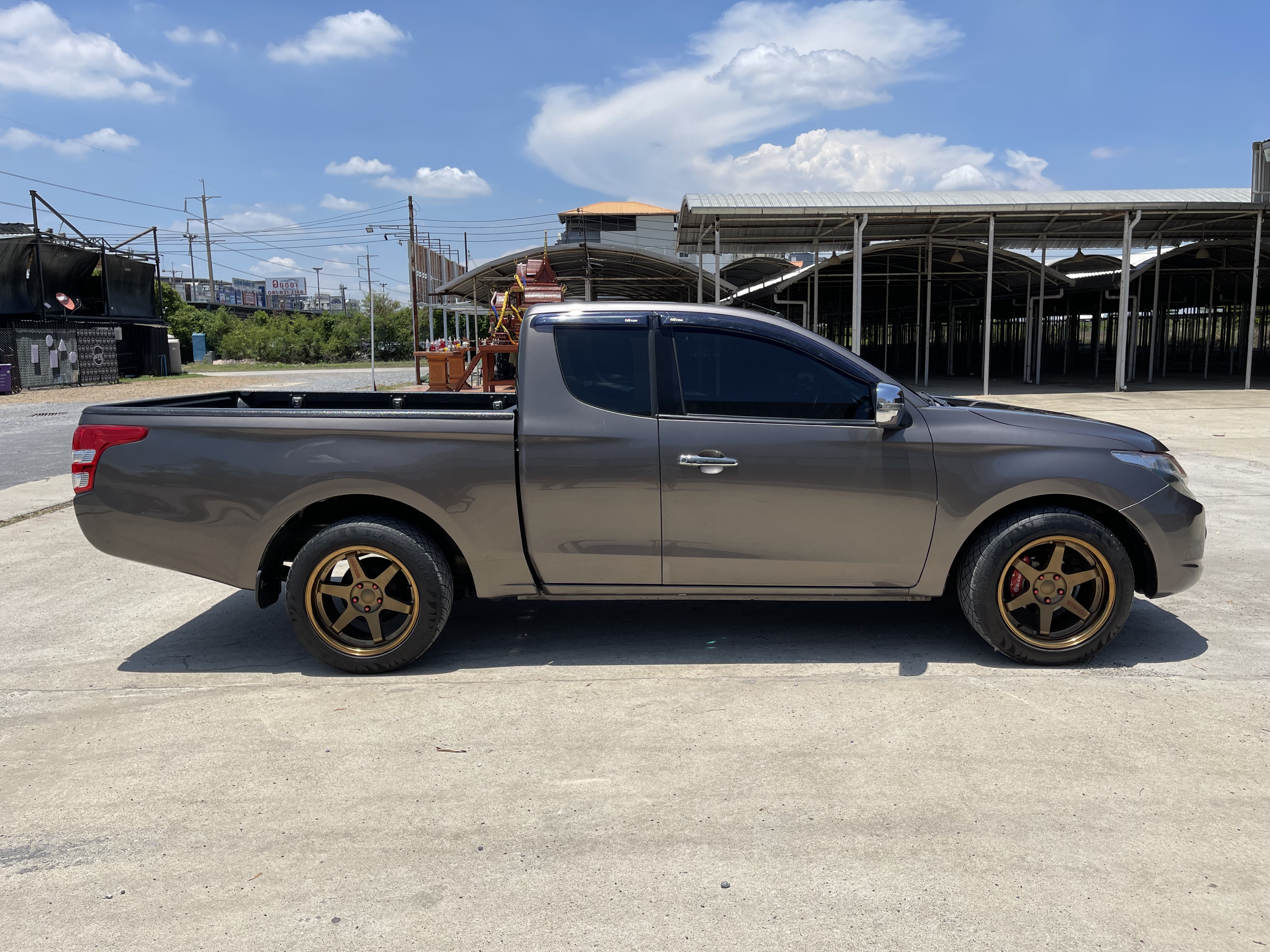 Mitsubishi Triton All New Cab 2.5 GLX 2015 น้ำตาล