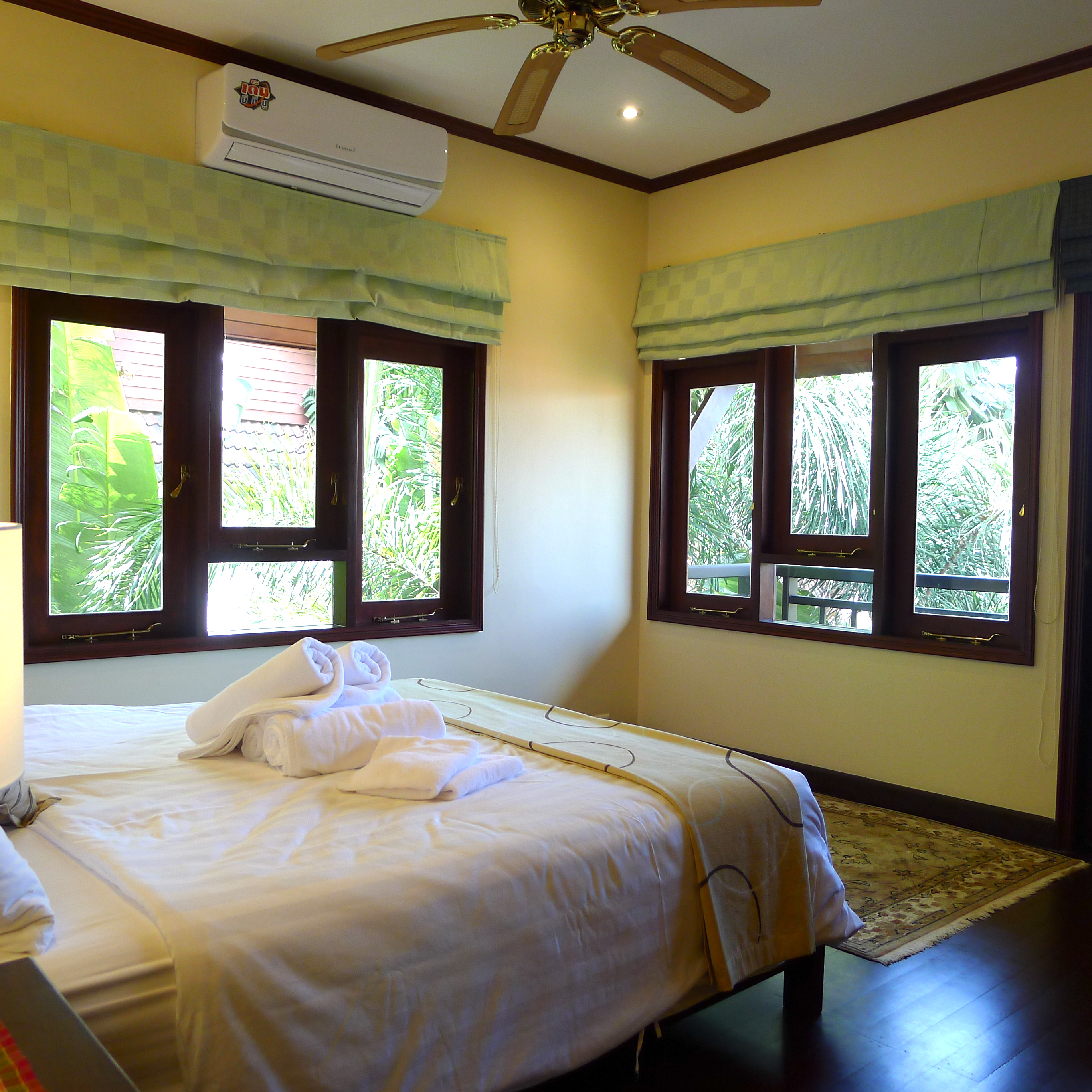 For Rent : Patong, Private villa with sea view, 3 Bedrooms 5 Bathrooms