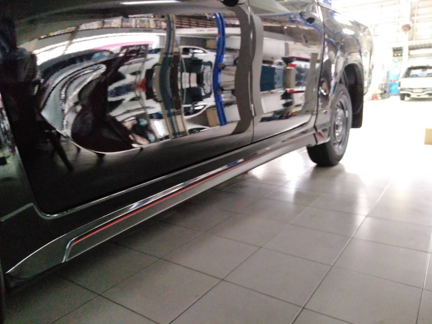 Toyota Revo Rocco body kits by Amotriz