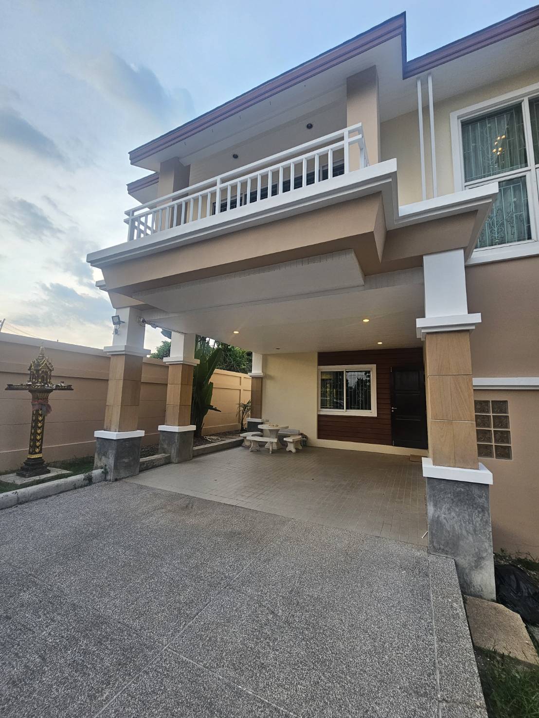 For Rent : Ratsada, 2-Storey House, 4 bedrooms 4 bathrooms