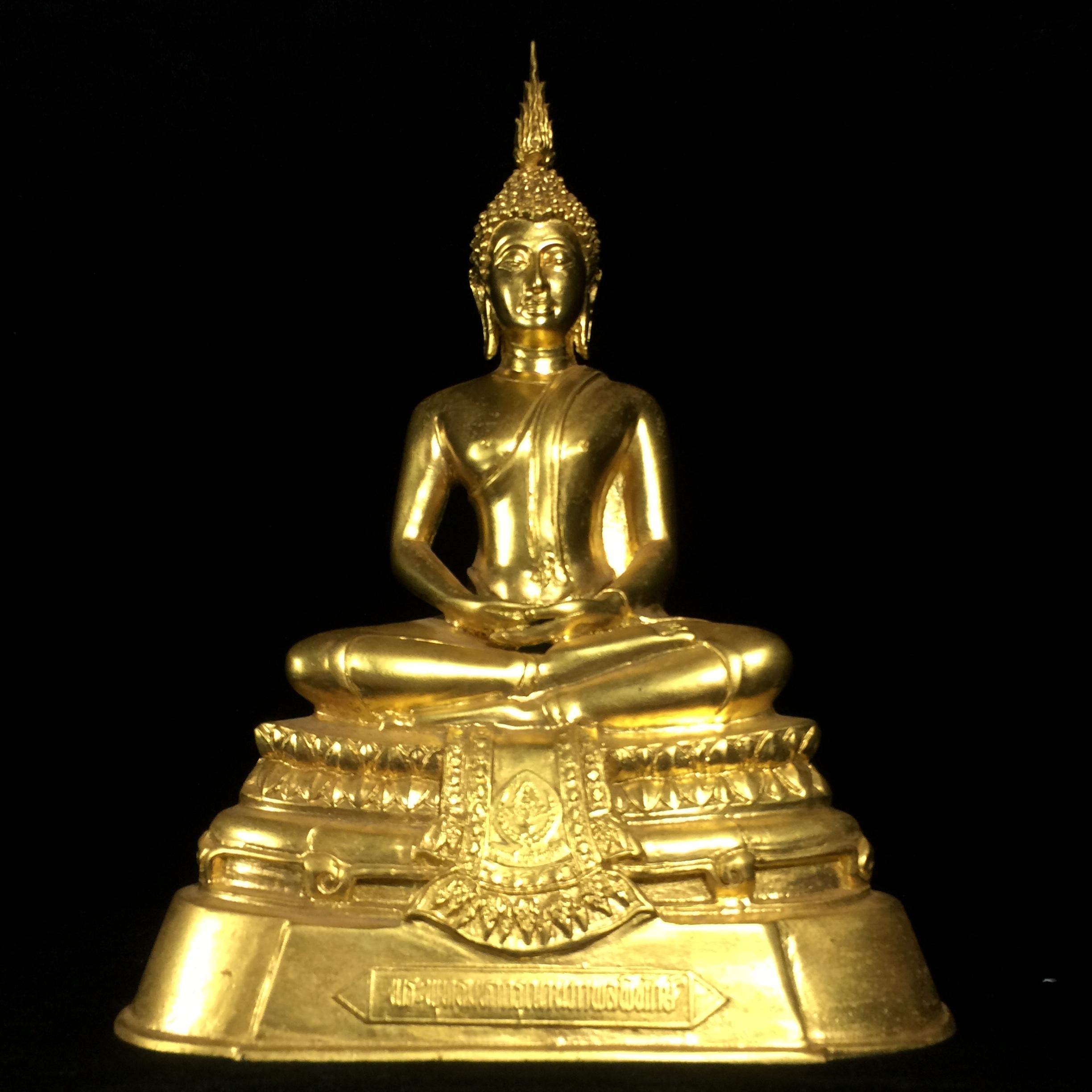 พระพุทธมหากรุณานภาพลพิทักษ์ พระพุทธรูปประจำโรงเรียนนายเรืออากาศ ปี 2540 หน้าตัก 5นิ้ว หมายเลข 197 สมเด็จพระสังฆราชเจ้า กรมหลวงวชิรญาณสังวร(สมเด็จพระสังฆราชองค์ที่19)ทรงถวายพระนาม(หายาก)