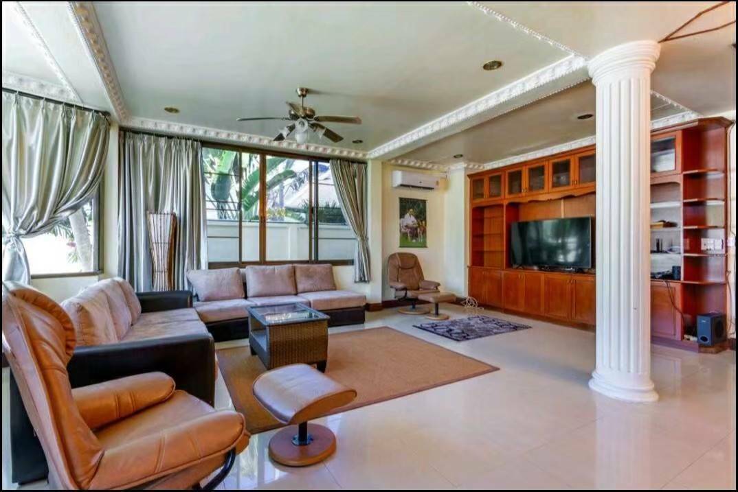 For Rent : Rawai, Private Pool Viila, 5 bedrooms 5 bathrooms