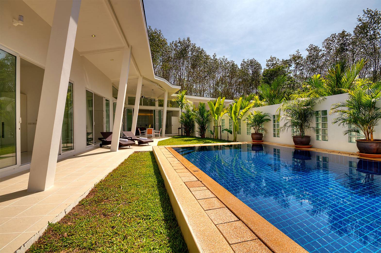 For Rent : Thalang, Private Pool Villa, 3 bedrooms 3 bathrooms