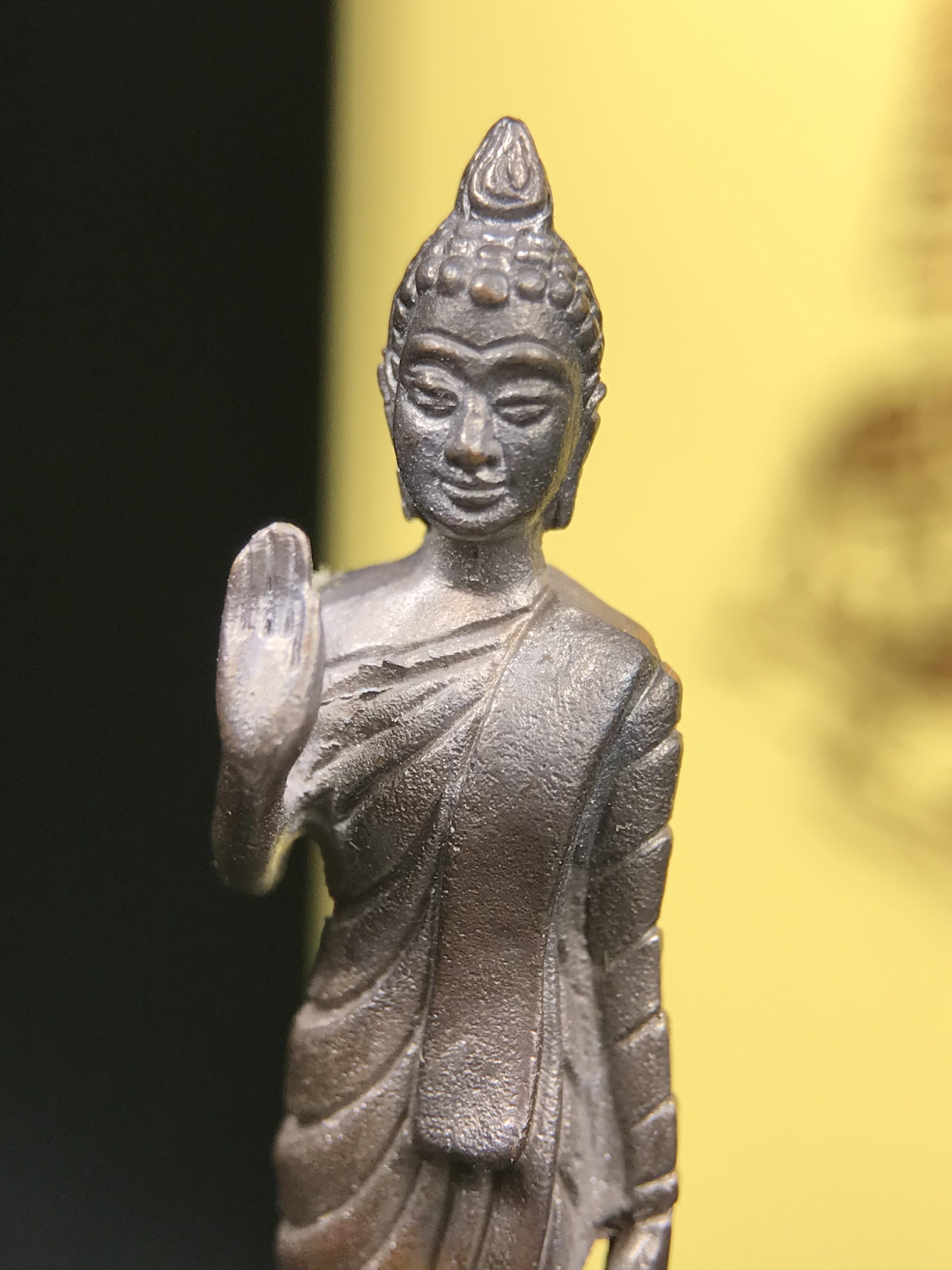 พระพุทธอภัยมงคลสมังคี วัดบวรนิเวศวิหาร ปี 2539 ลอยองค์เนื้อนวโลหะ สร้างเนื่องในมงคลโอกาสที่พระบาทสมเด็จพระเจ้าอยู่หัวรัชกาลที่ 9 ทรงครองสิริราชสมบัติครบ 50 ปี สมเด็จพระญาณสังวร สมเด็จพระสังฆราช เสด็จเป็นประธานในพิธีเททอง ณ วัดบวรนิเวศวิหาร(1 ใน 5000 องค์)