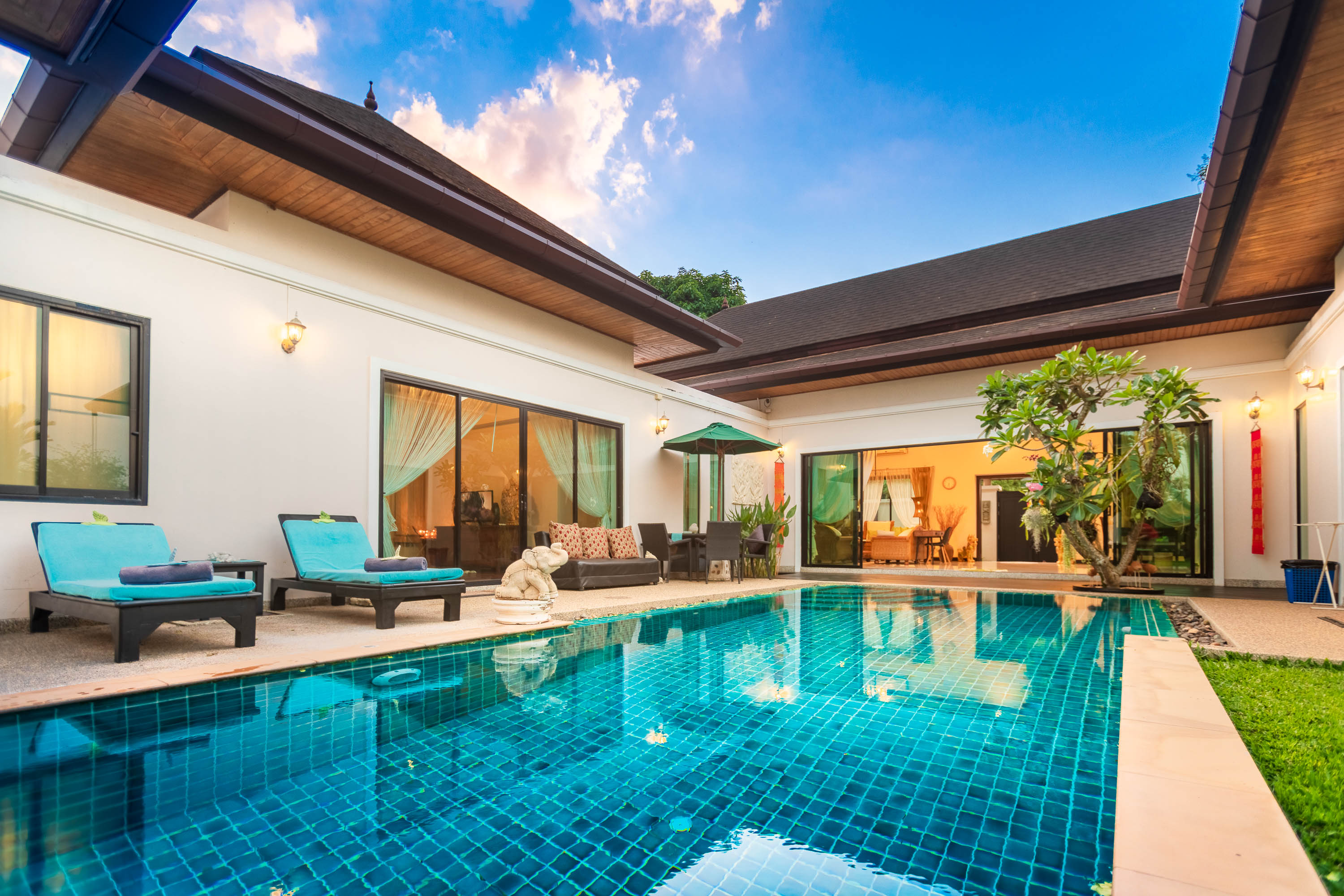For Rent : Private Pool Villa in Cherngtalay BangJo, 3 Bedrooms 2 Bathrooms