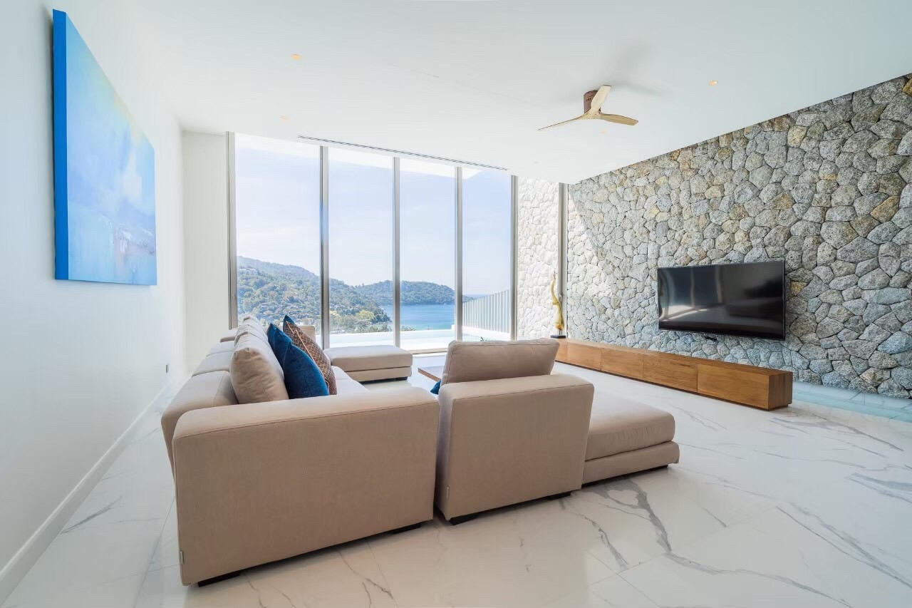 For Sale : Kata Private Luxury Pool Villa, 5 bedrooms 6 Bathrooms, Sea view.